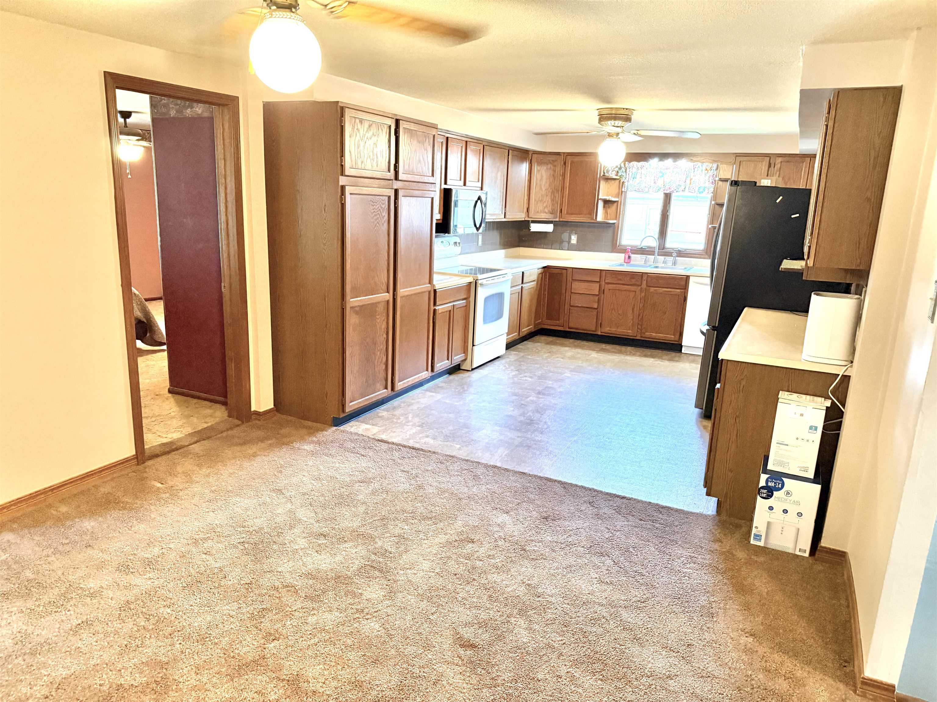 904 Ash Property Photo 10