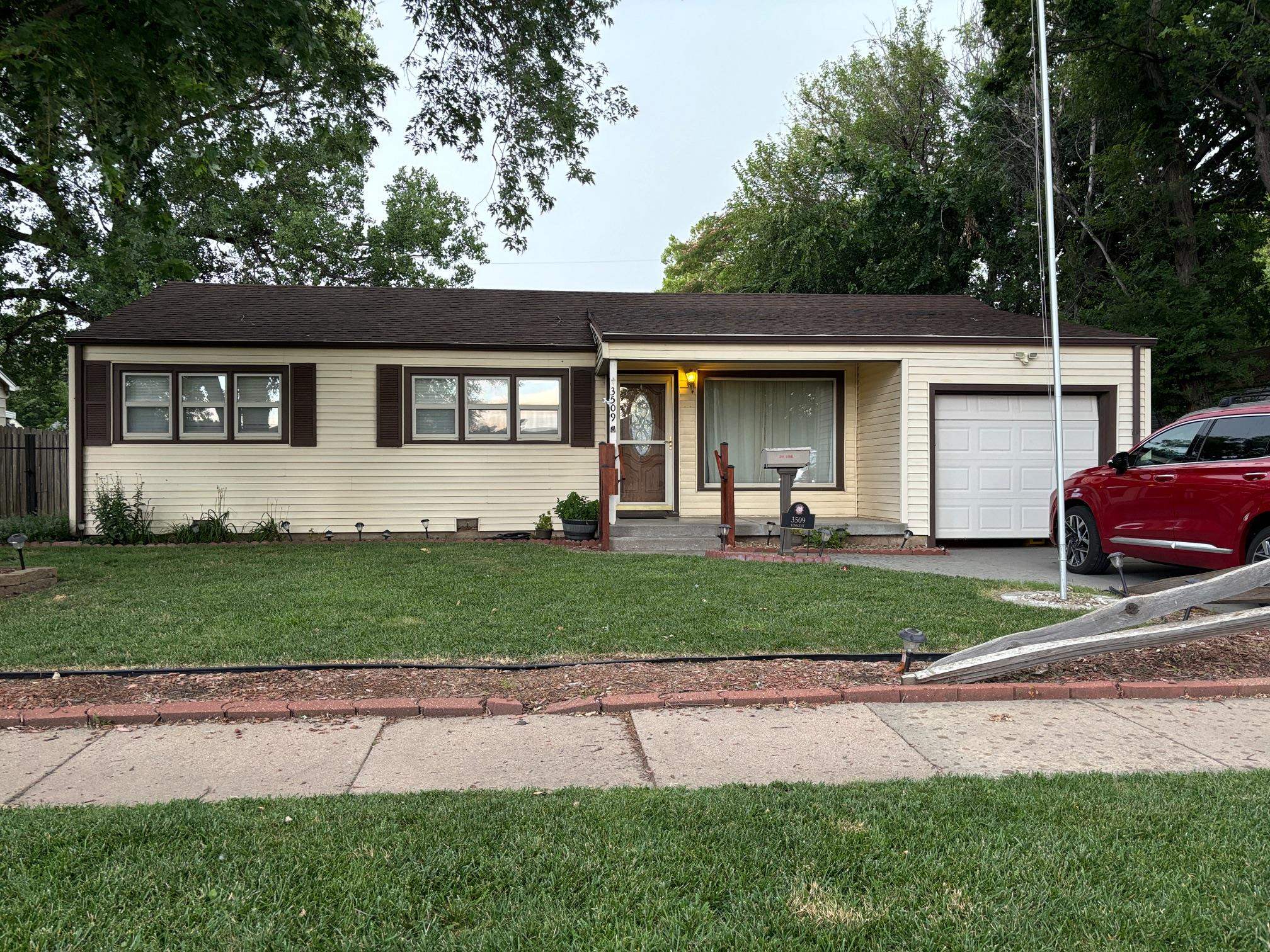 3509 Osage Property Photo 1