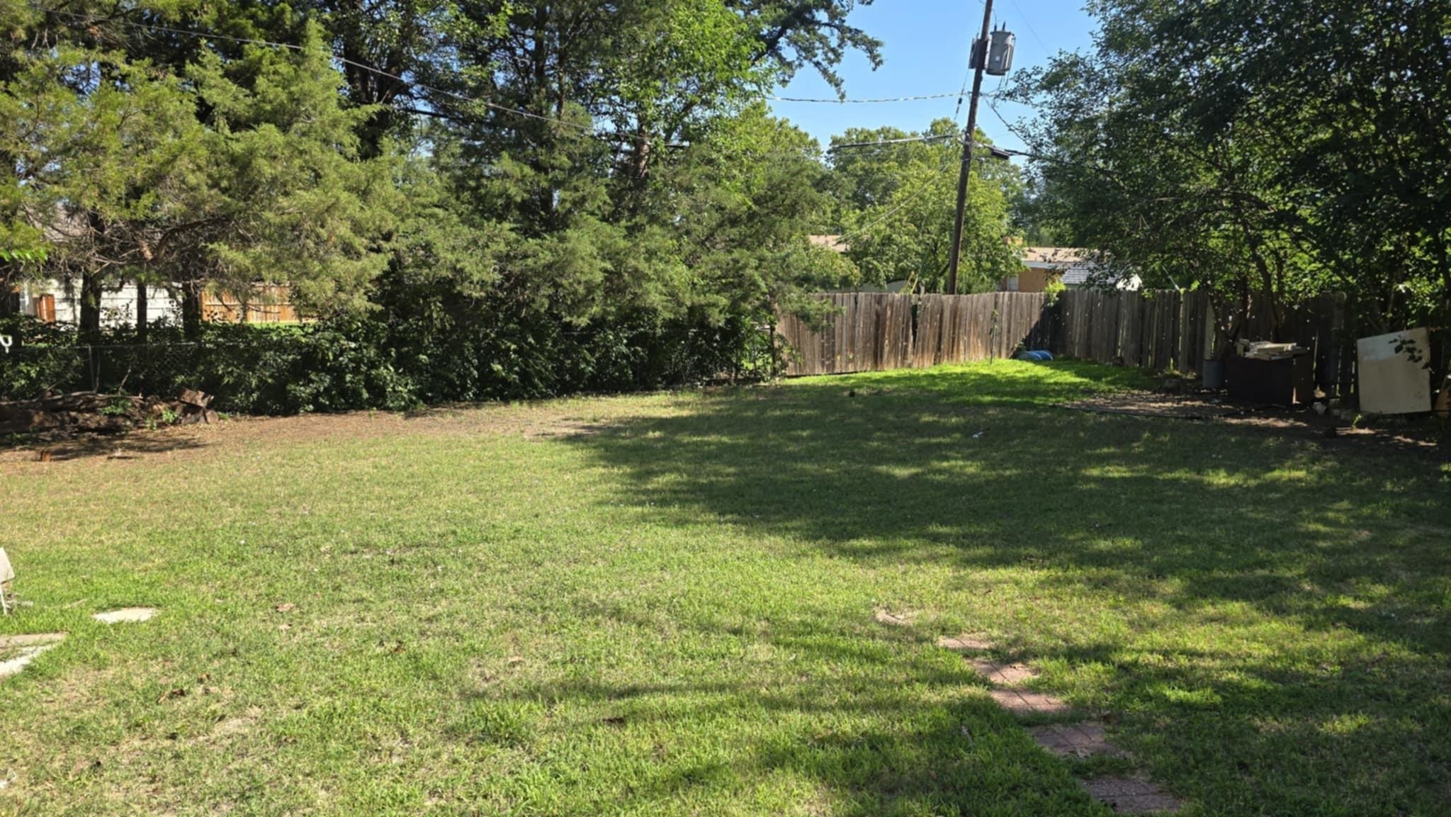 713 Martin Ave Property Photo 12