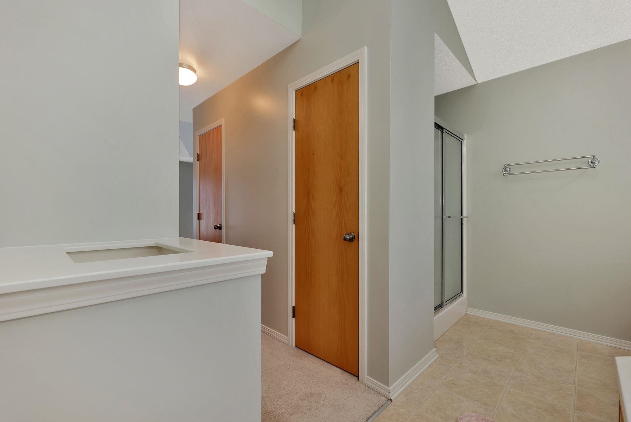 1026 N Bristol St Property Photo 20