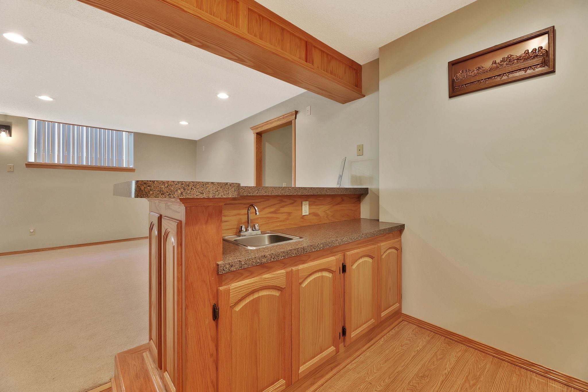 1026 N Bristol St Property Photo 25