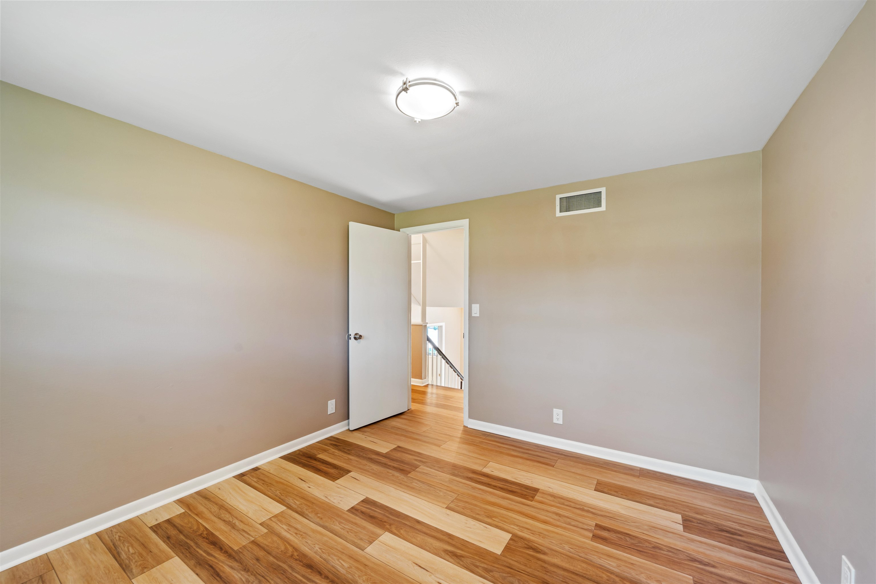 3015 W River Park Dr Property Photo 17