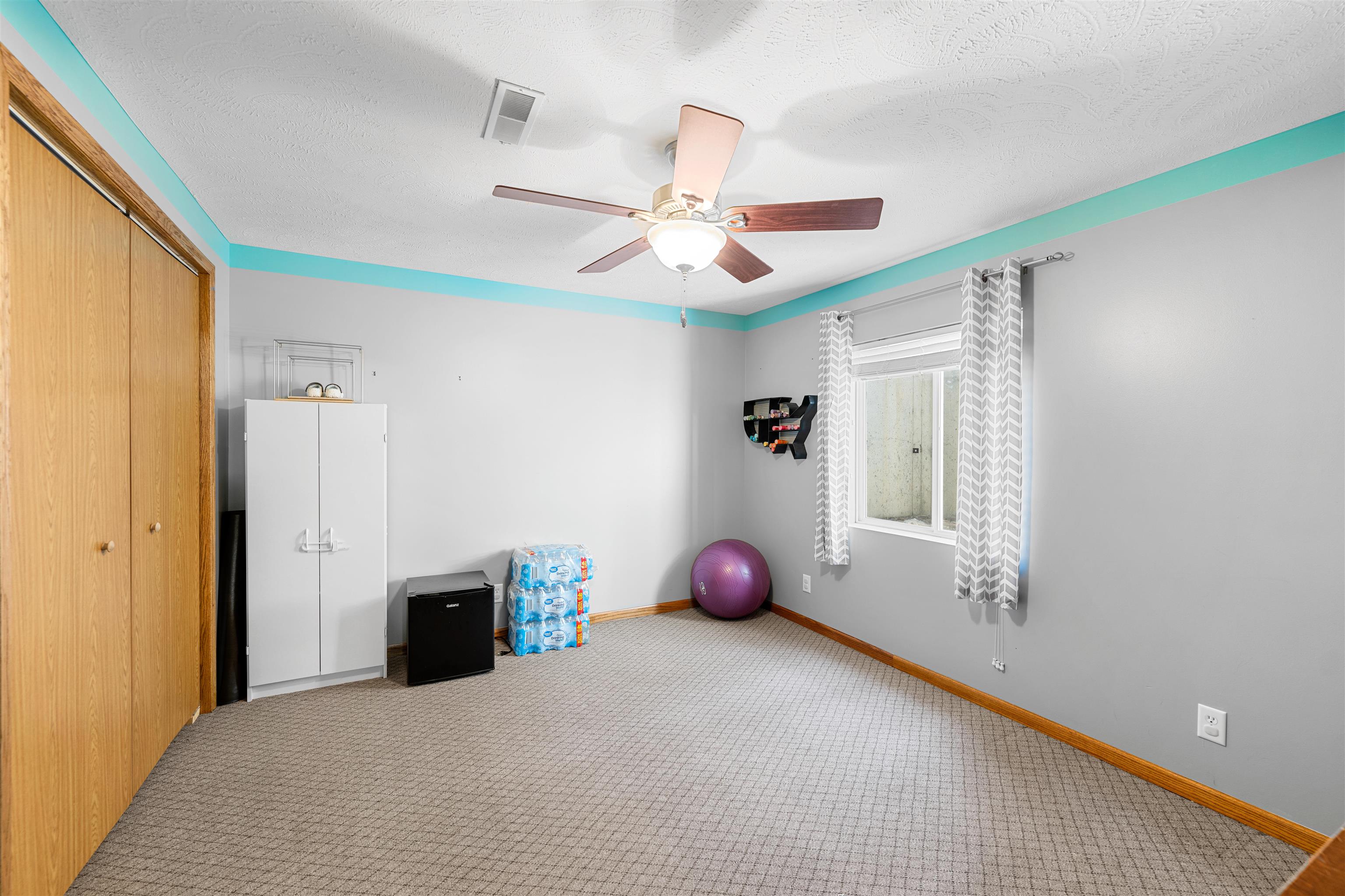 2405 Calcutta Dr Property Photo 24