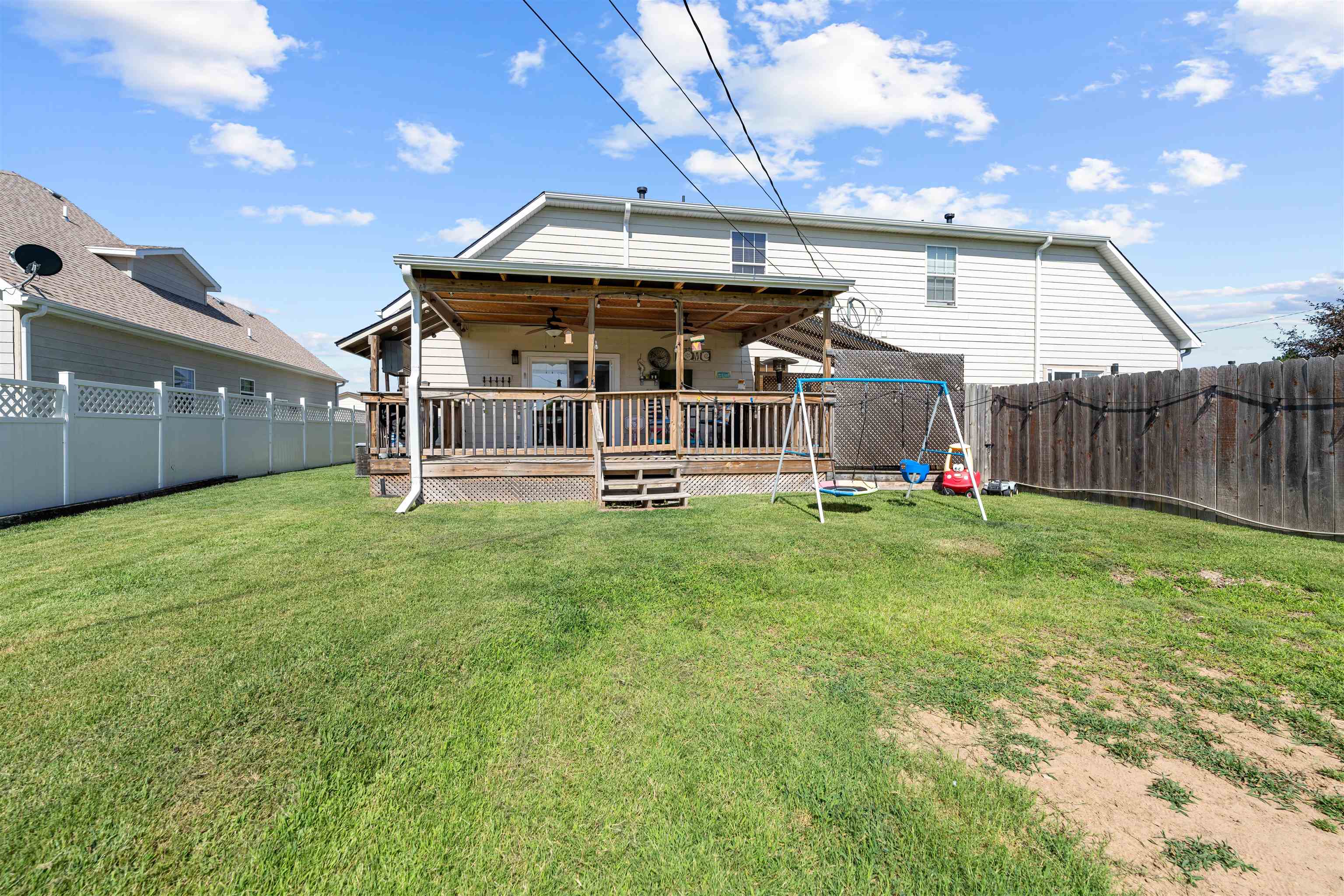 2405 Calcutta Dr Property Photo 28