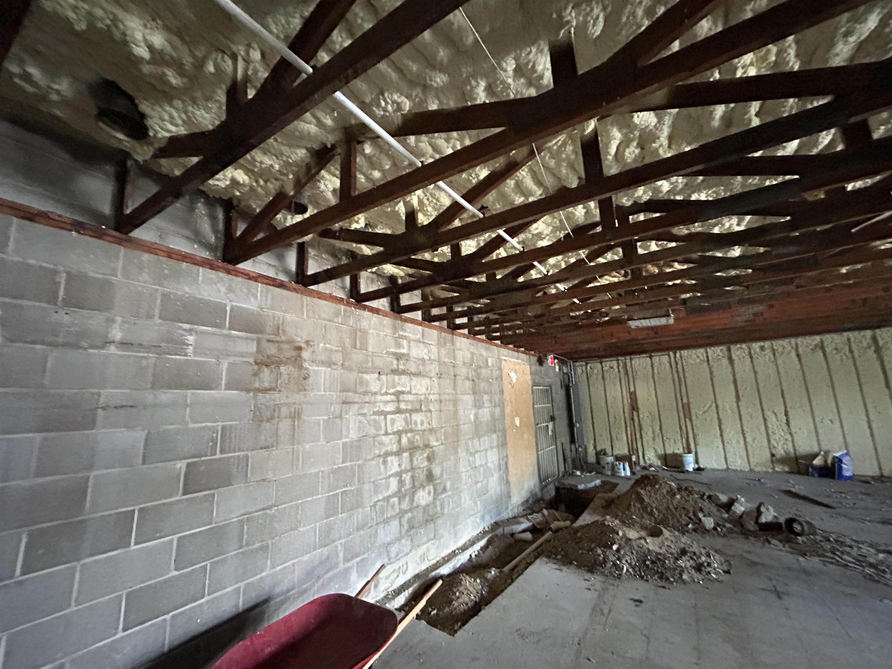 1827 S Broadway Ave Property Photo 13
