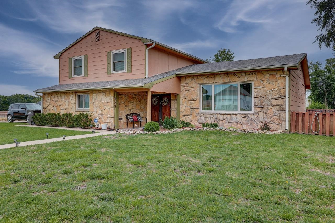 437 Warren Way Property Photo 1