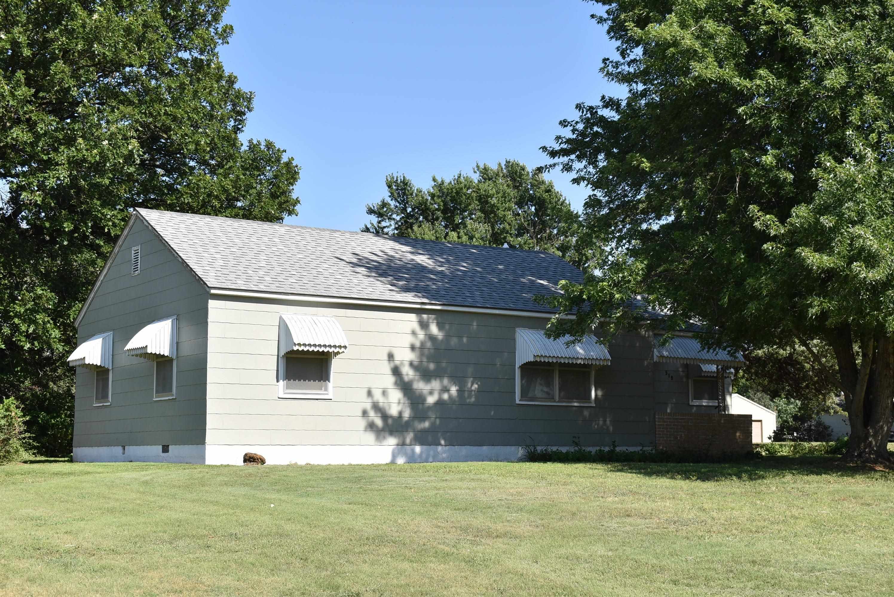 519 N Pennsylvania Property Photo