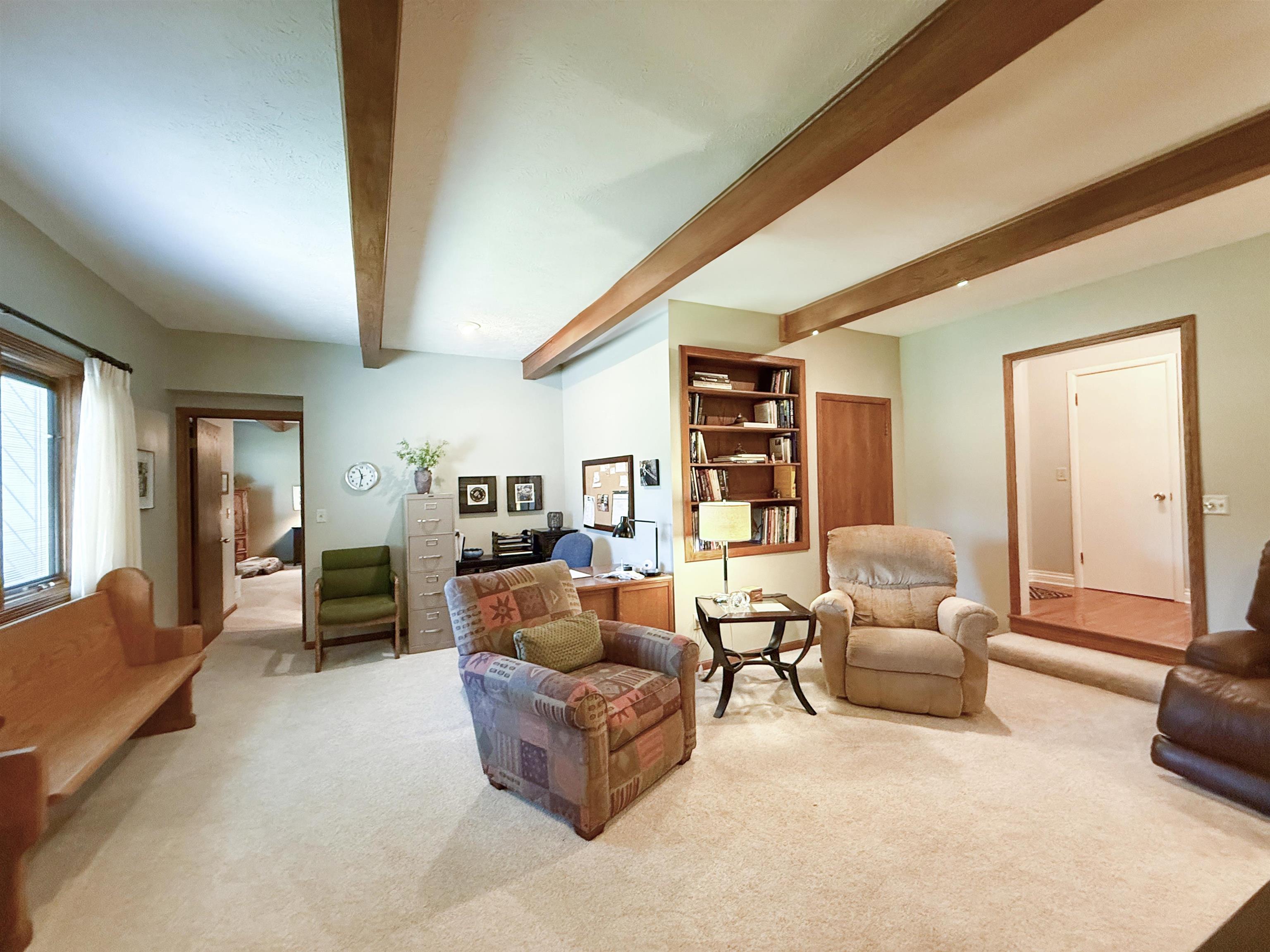 5065 N Old Highway 81 Property Photo 16