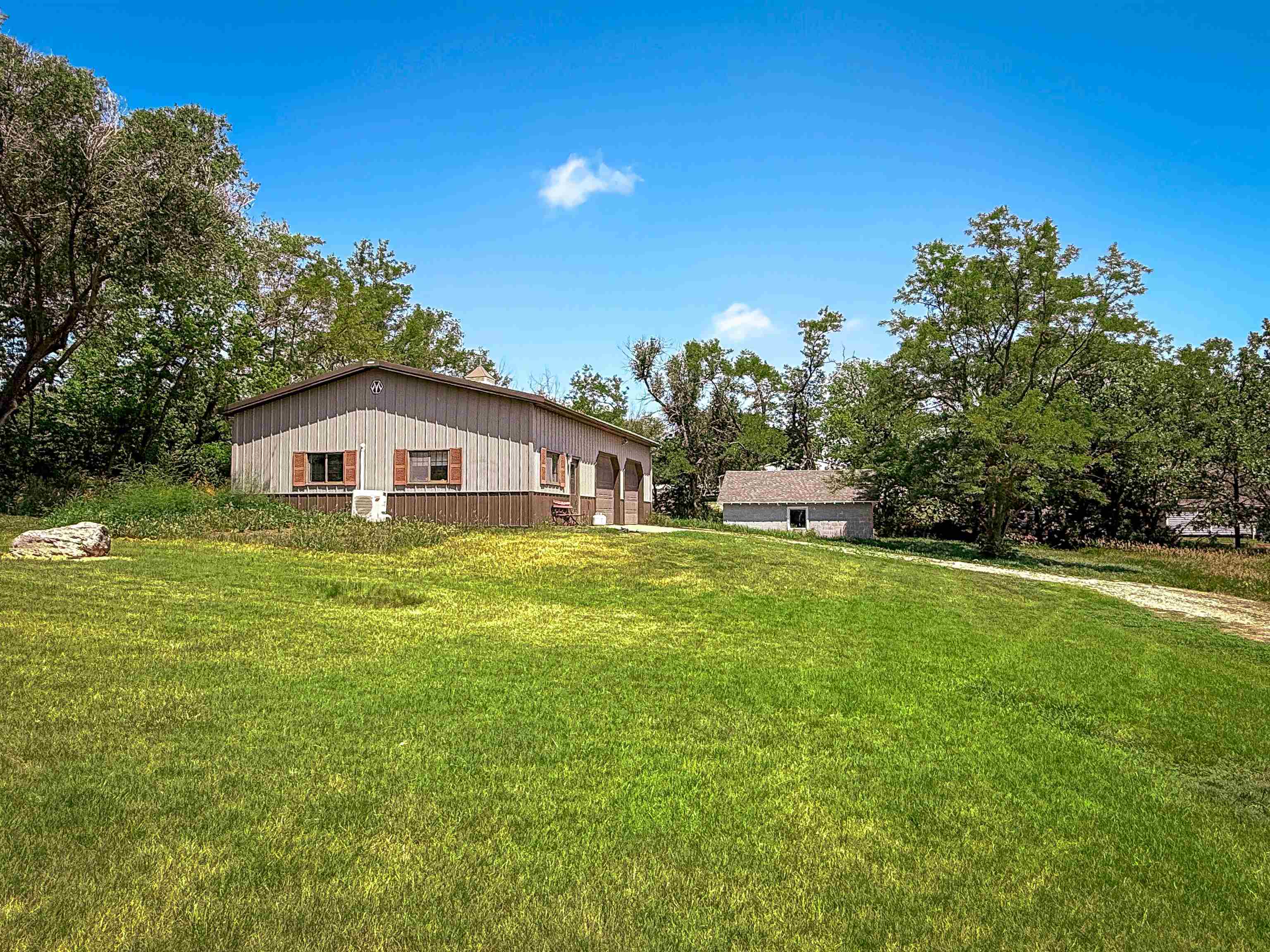 5065 N Old Highway 81 Property Photo 29