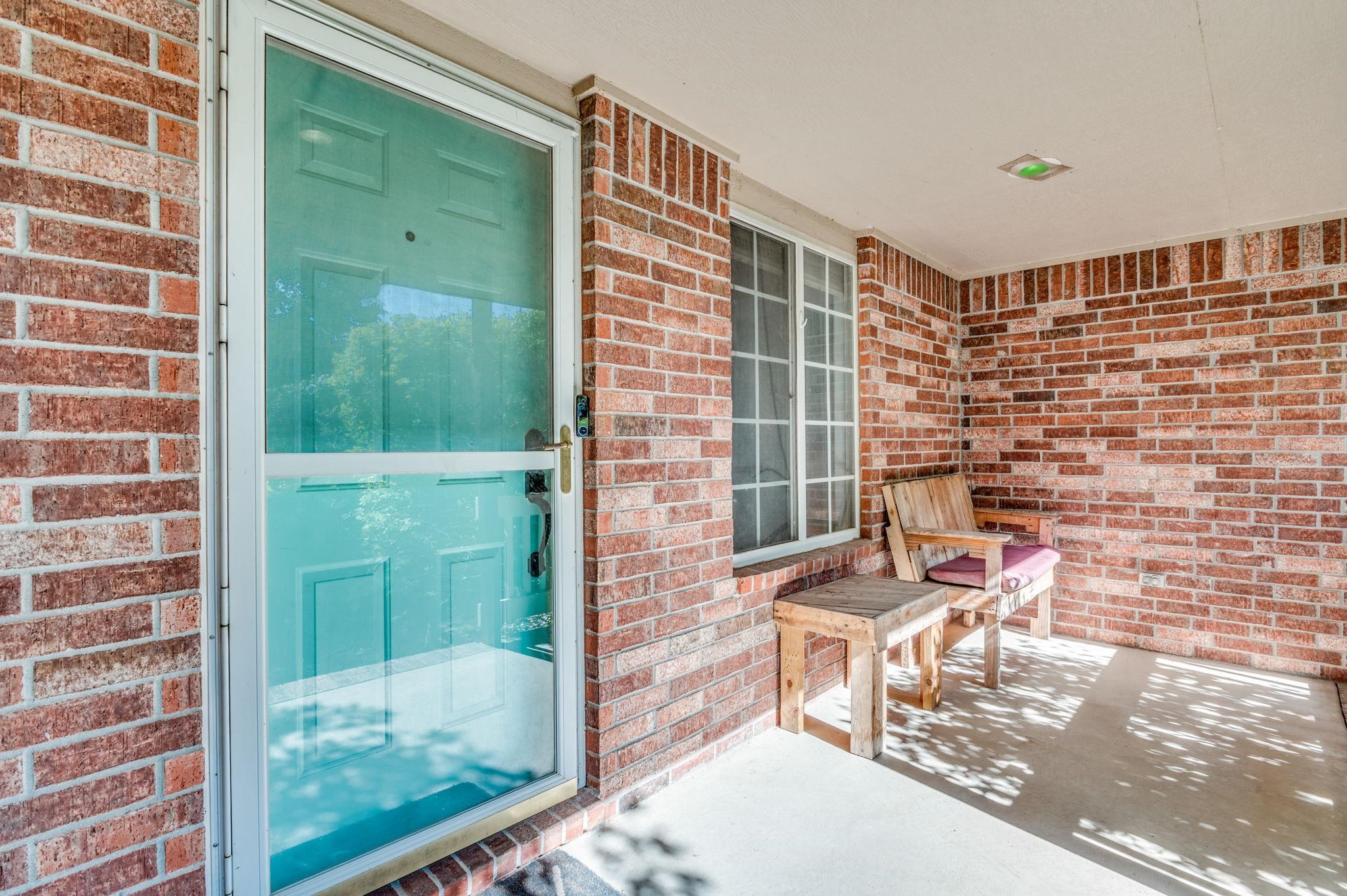 11310 W Carr Ct Property Photo 3