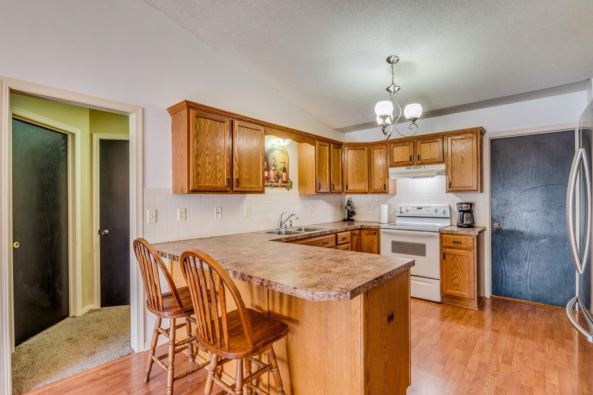 11310 W Carr Ct Property Photo 9