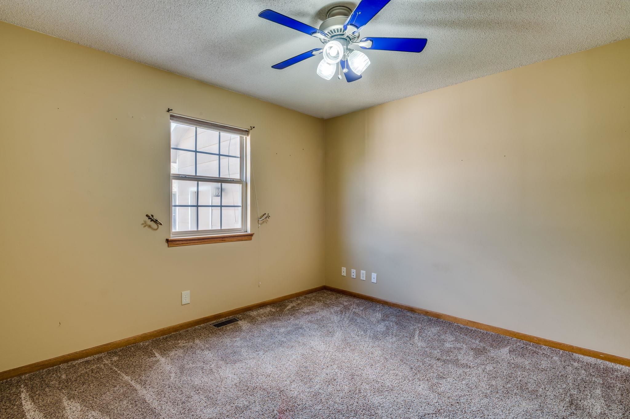 11310 W Carr Ct Property Photo 13