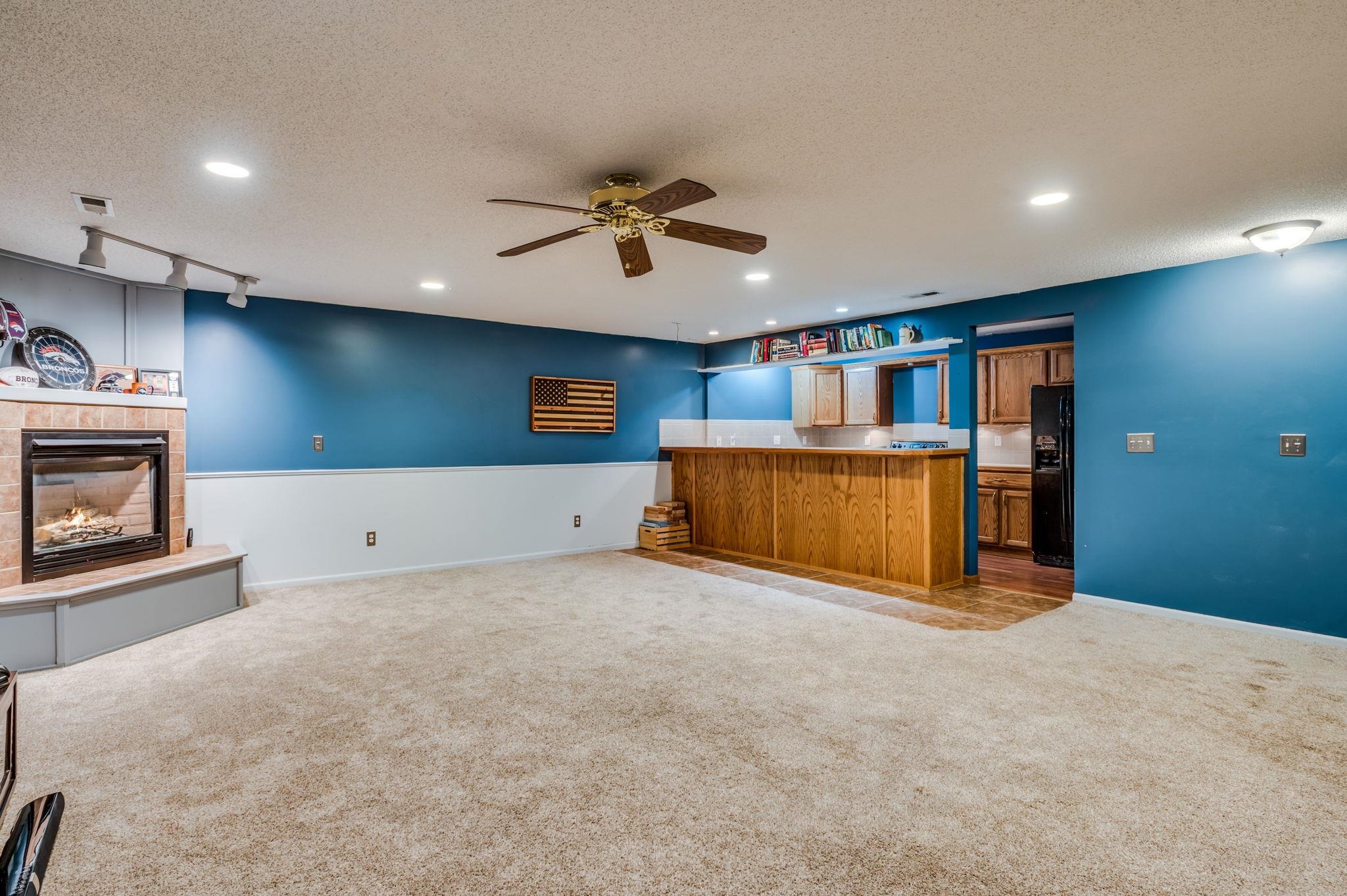 11310 W Carr Ct Property Photo 17