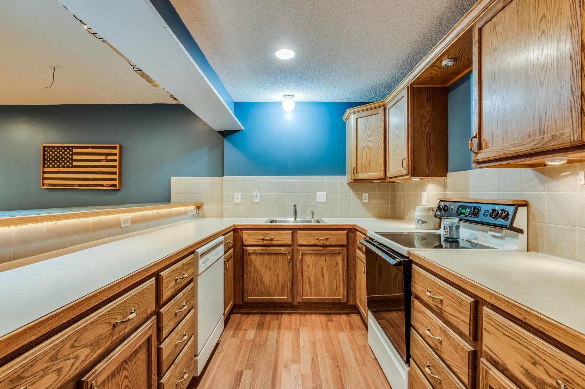 11310 W Carr Ct Property Photo 19