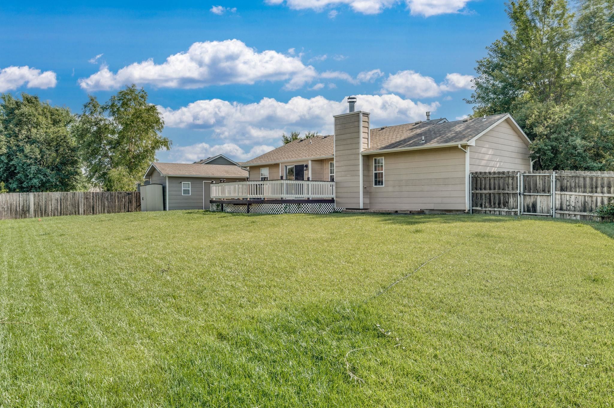 11310 W Carr Ct Property Photo 27