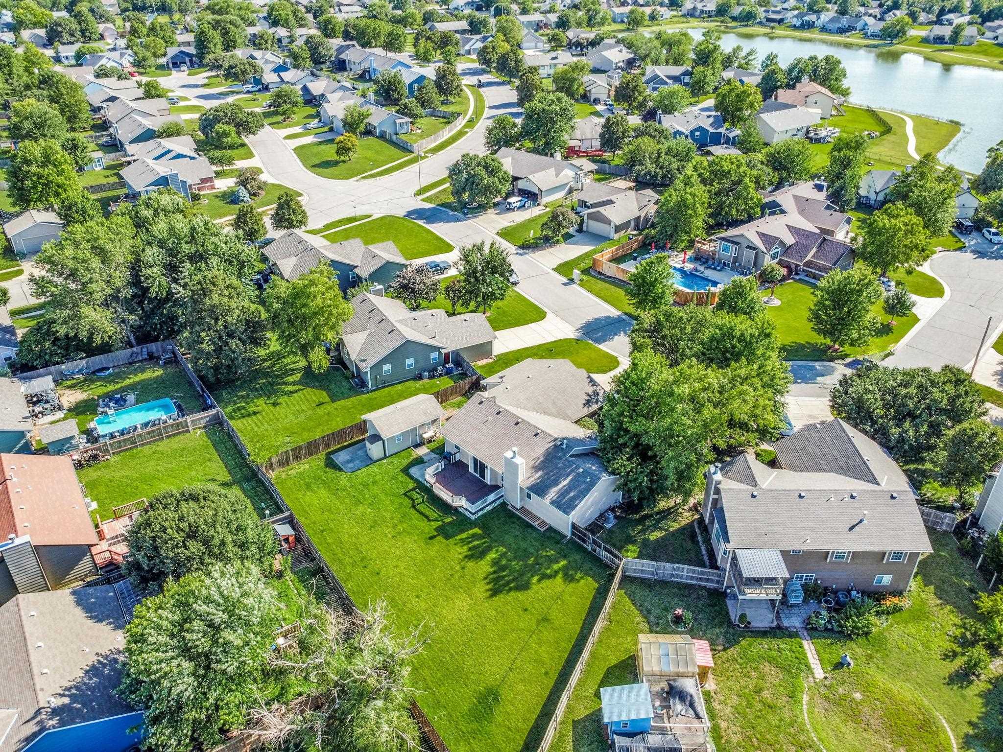 11310 W Carr Ct Property Photo 31