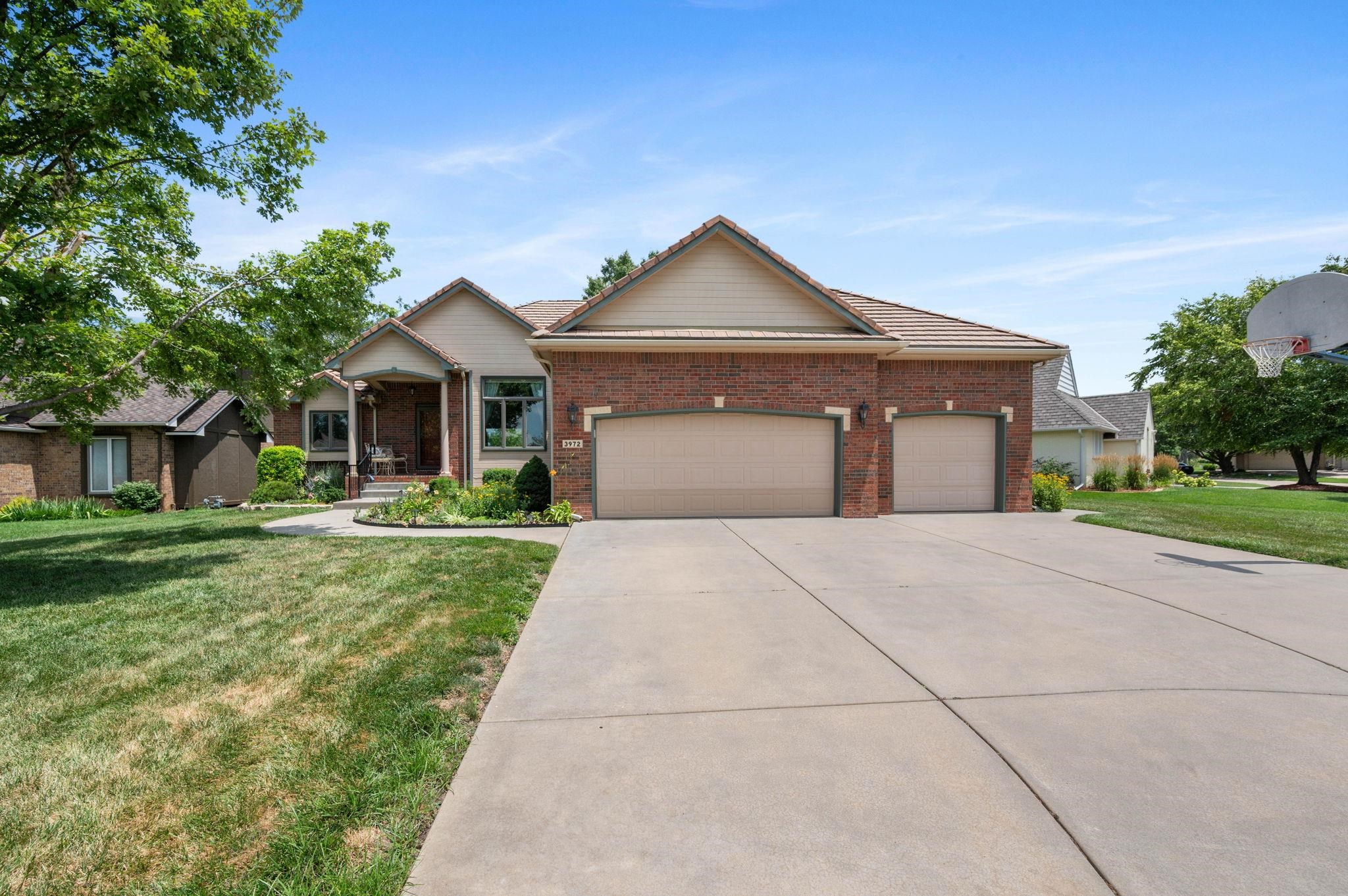 3972 N Sweet Bay Ct Property Photo 1