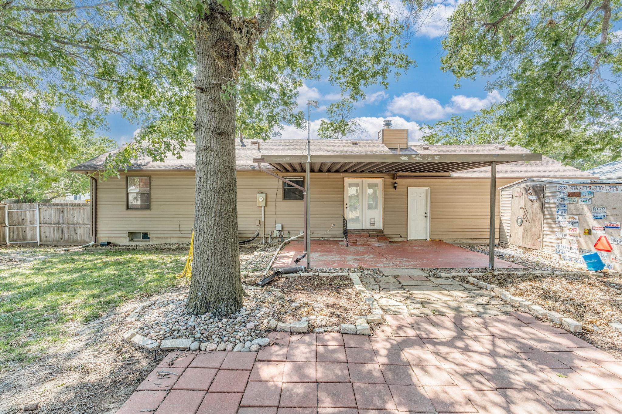 1034 S Dalton Dr Property Photo 30