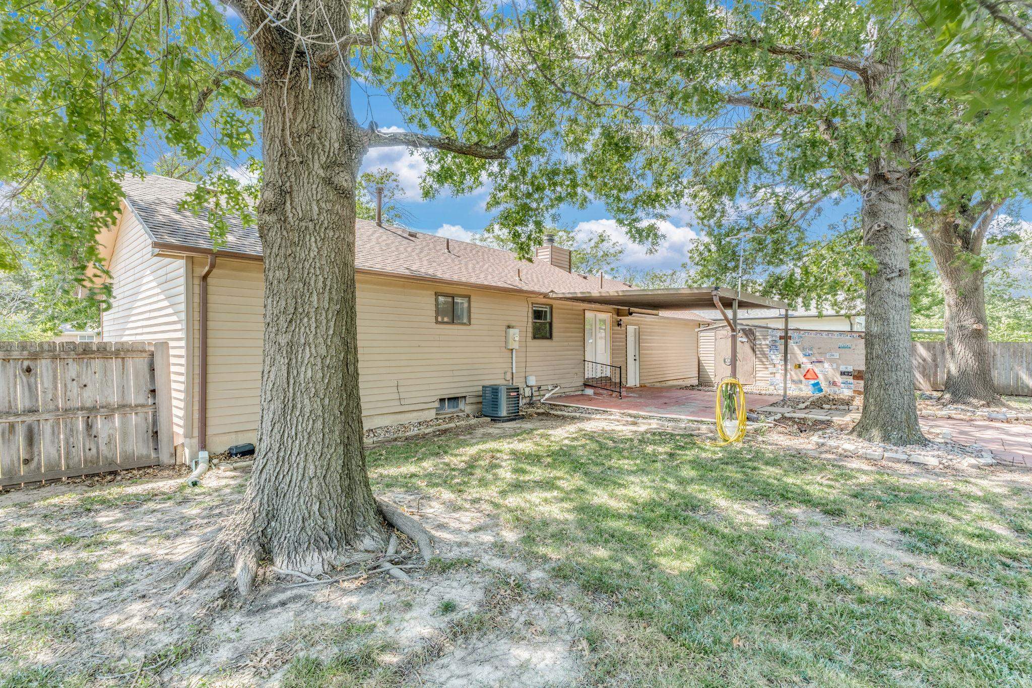 1034 S Dalton Dr Property Photo 31