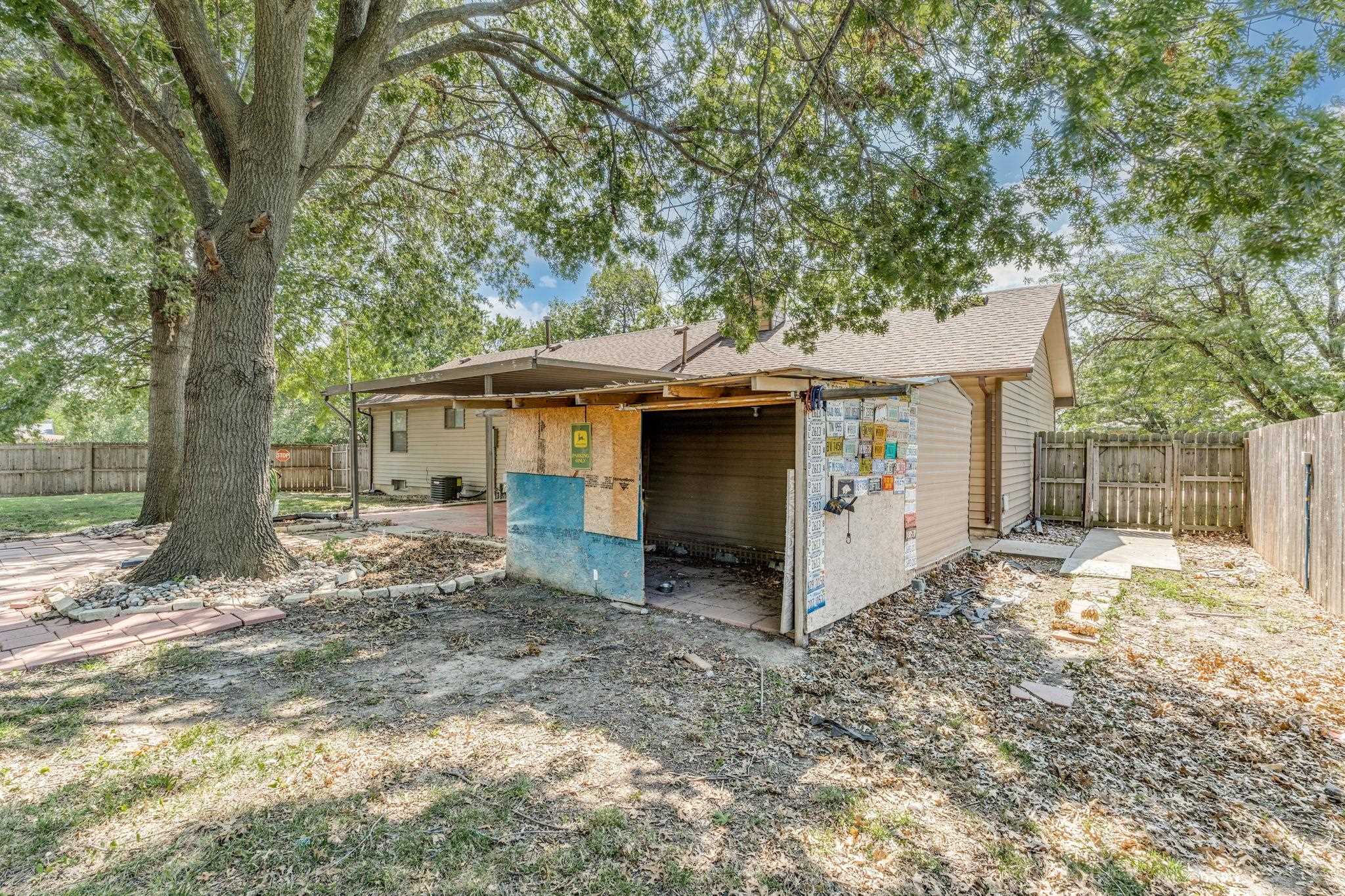 1034 S Dalton Dr Property Photo 32