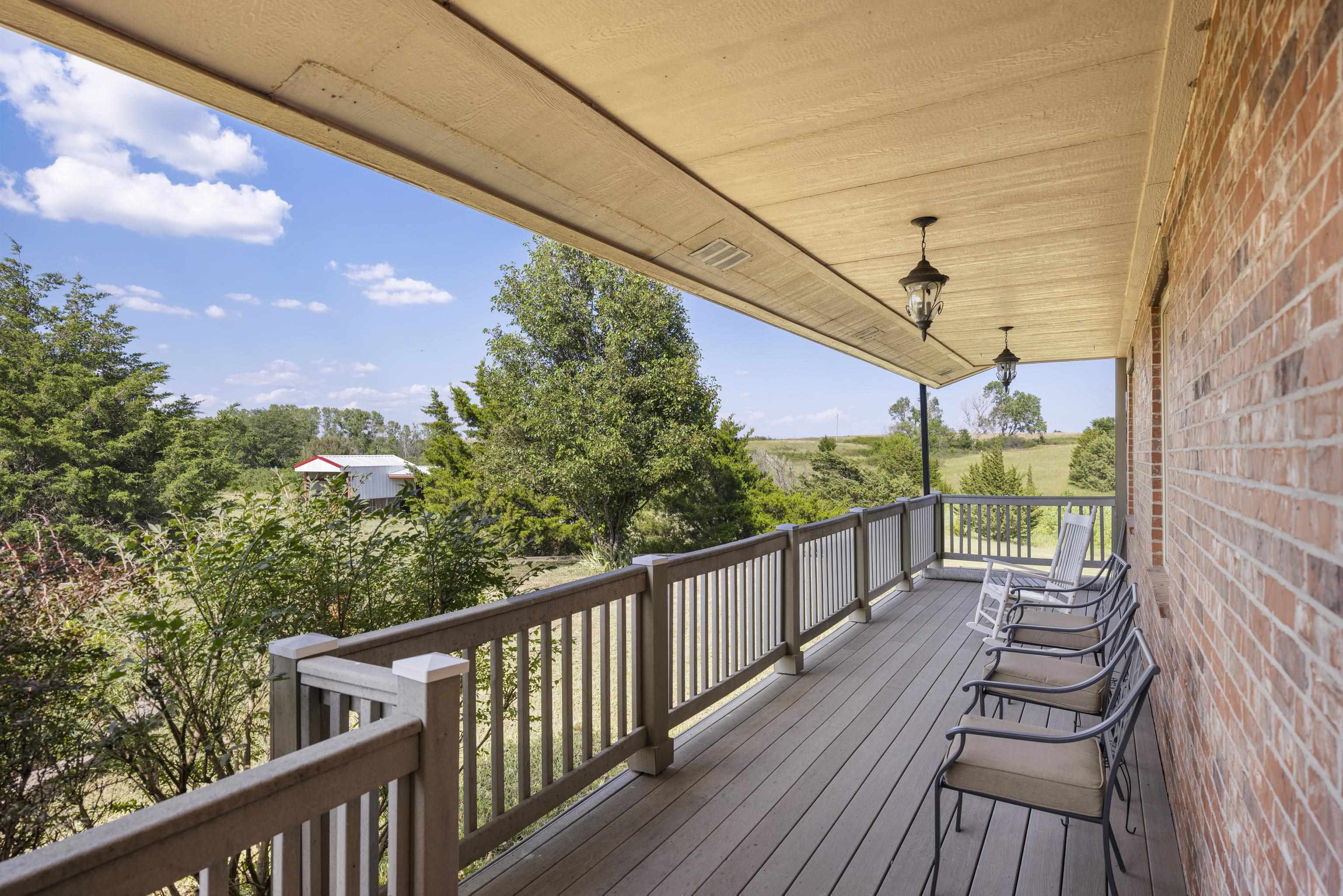 105 Jet Cir Property Photo 12