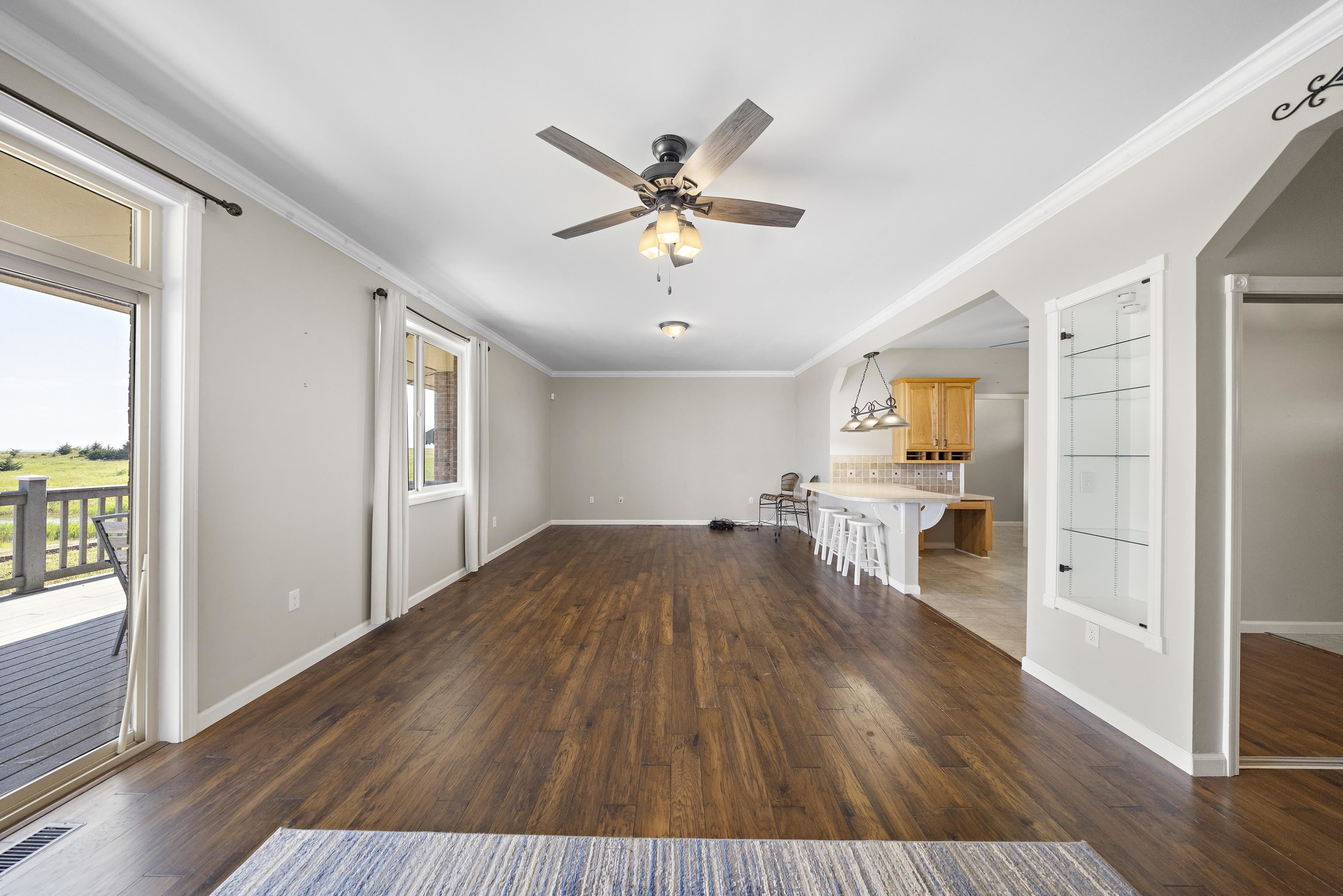 105 Jet Cir Property Photo 17