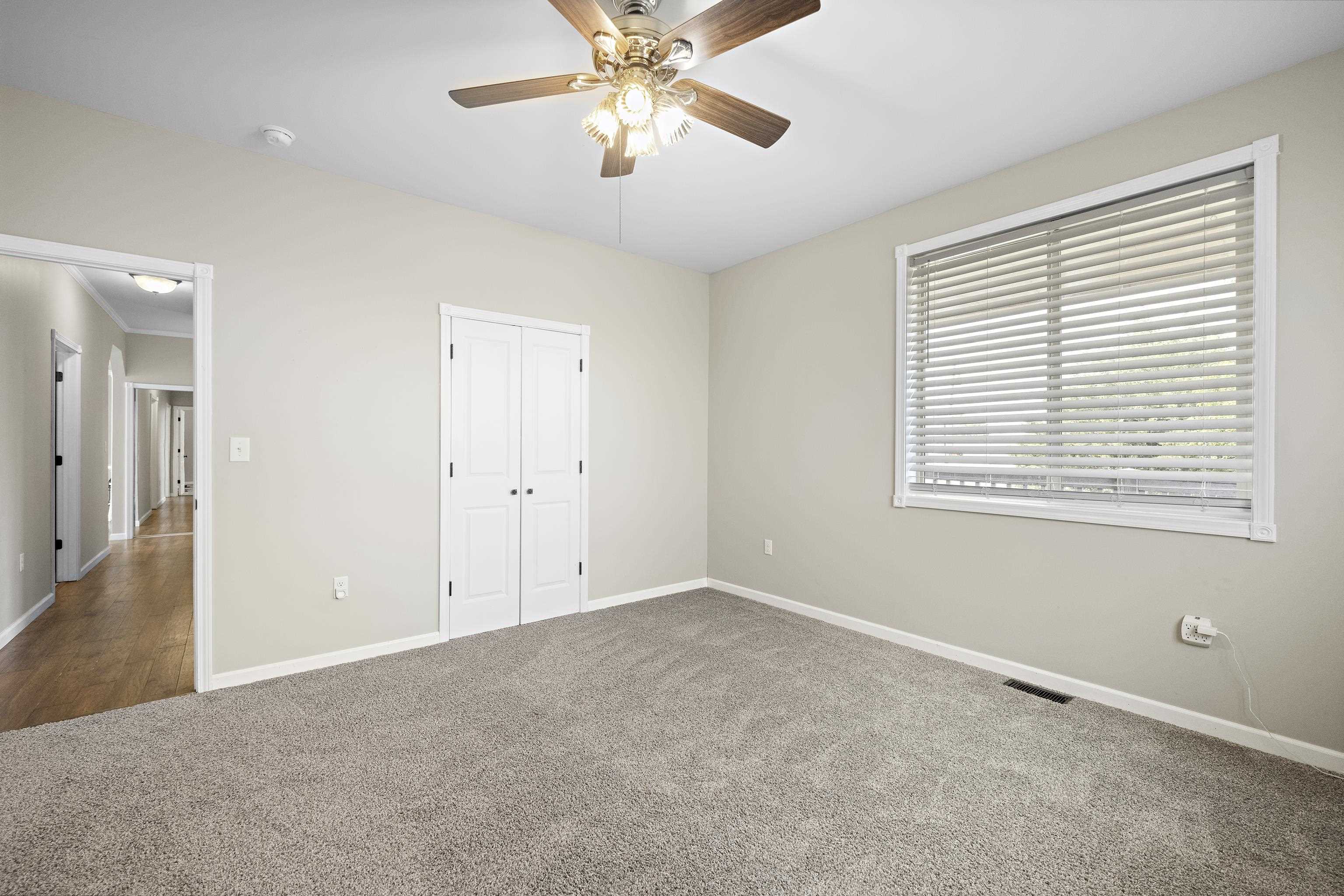 105 Jet Cir Property Photo 26
