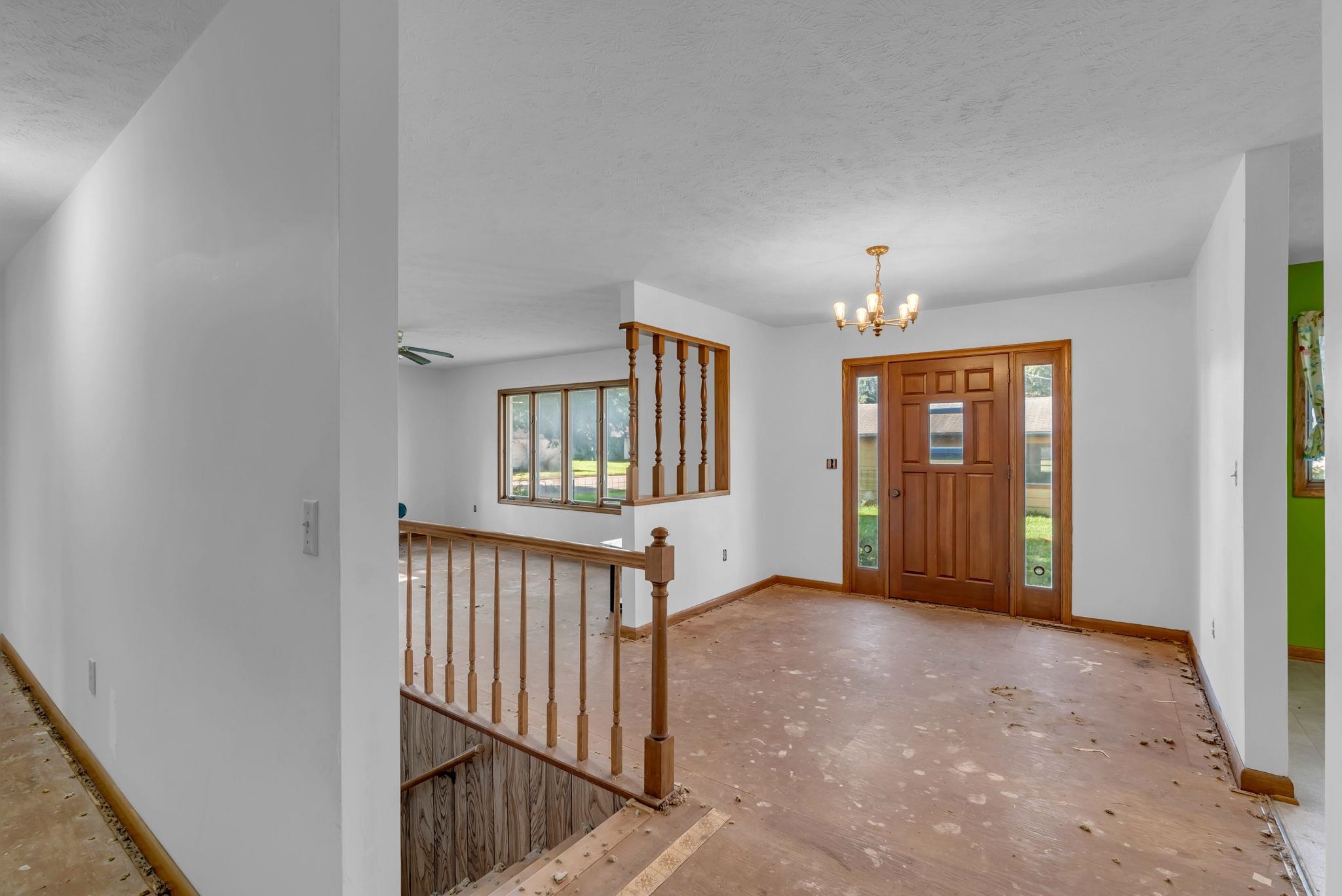 401 S Edwards Ave. Property Photo 9