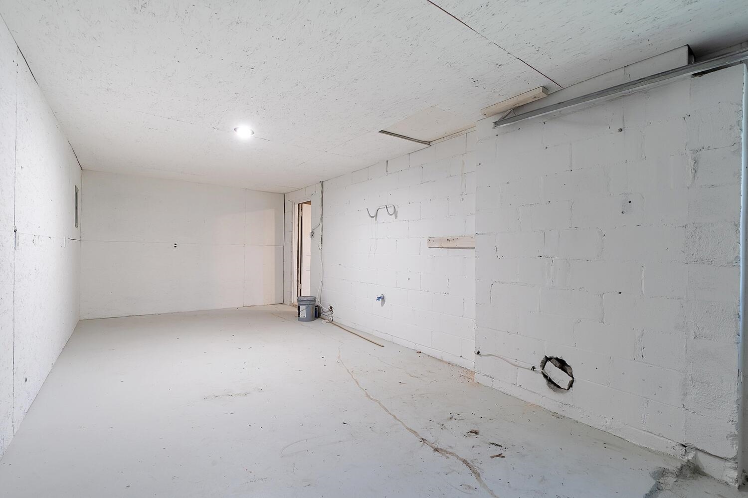 506 Sunnyside Ct Property Photo 24