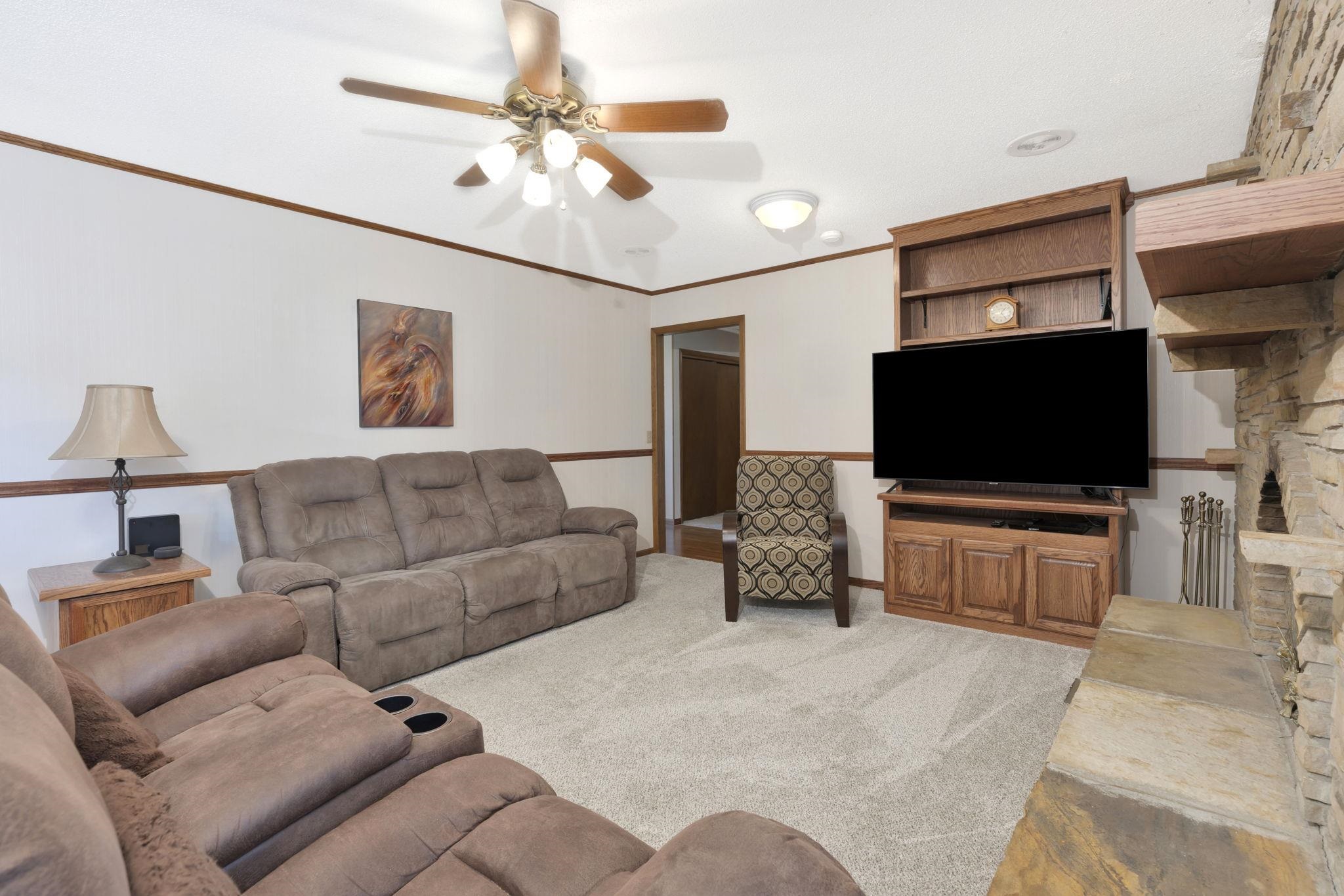 5575 N Sedgwick Property Photo 5
