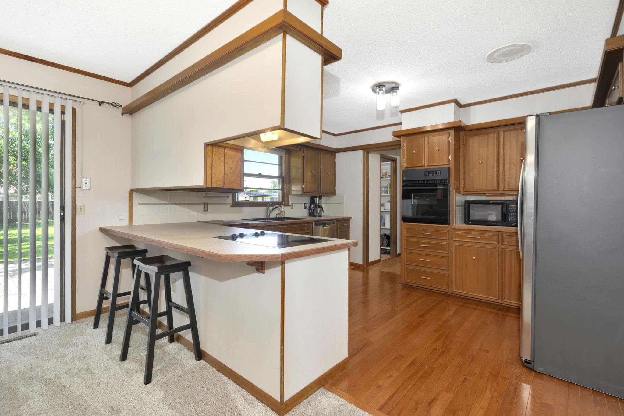 5575 N Sedgwick Property Photo 6