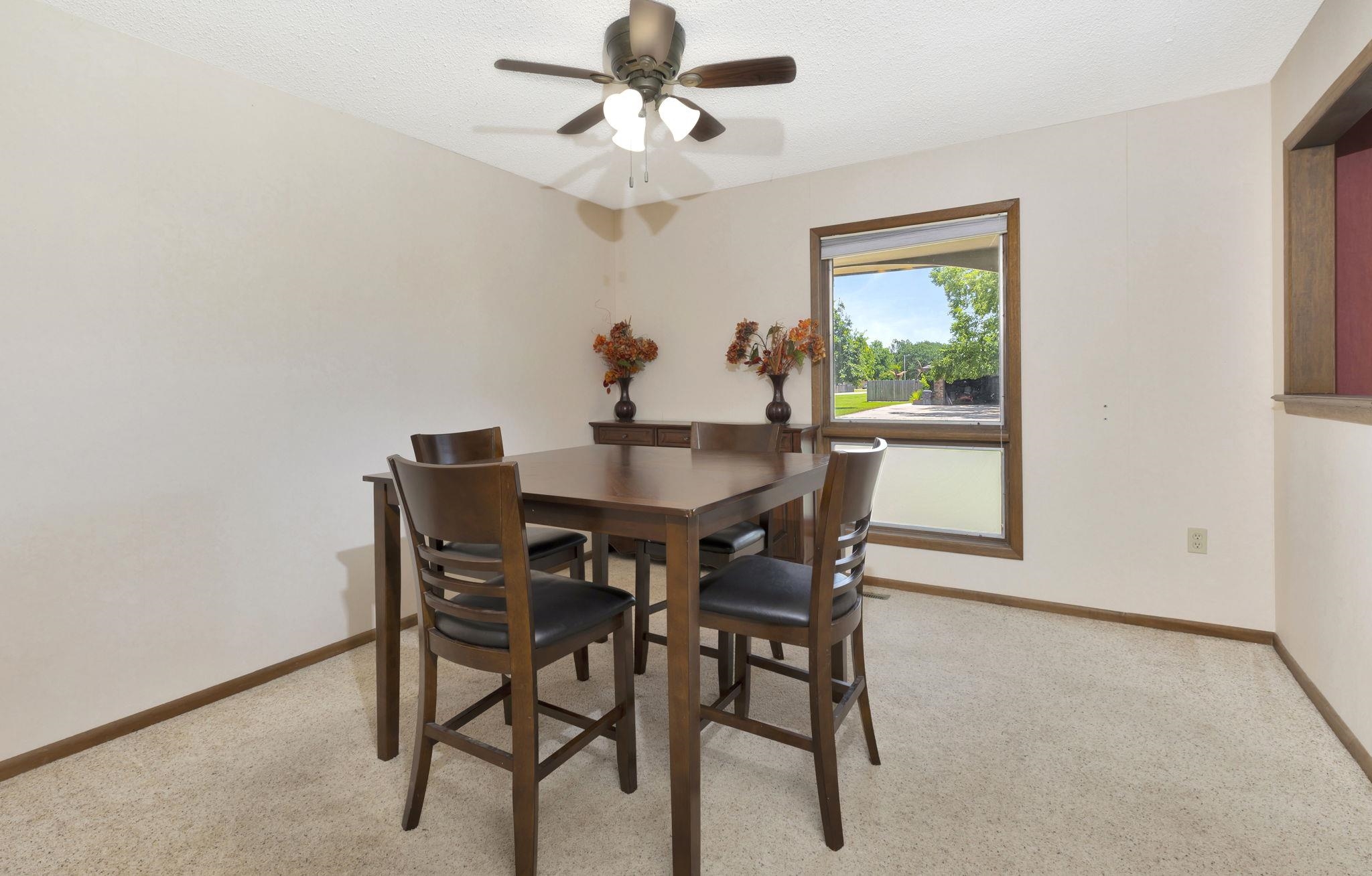 5575 N Sedgwick Property Photo 10