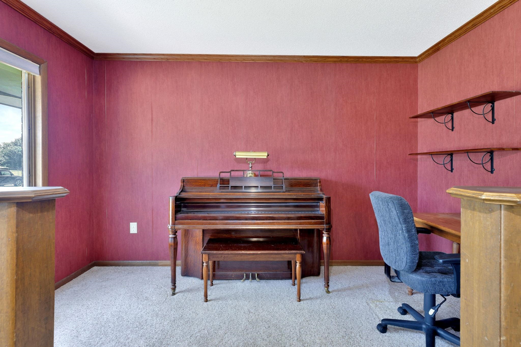5575 N Sedgwick Property Photo 13