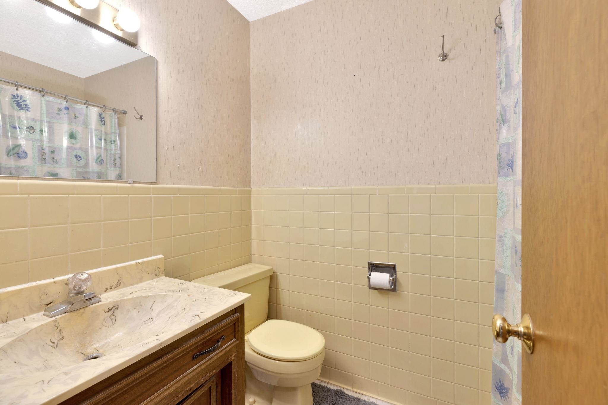 5575 N Sedgwick Property Photo 22