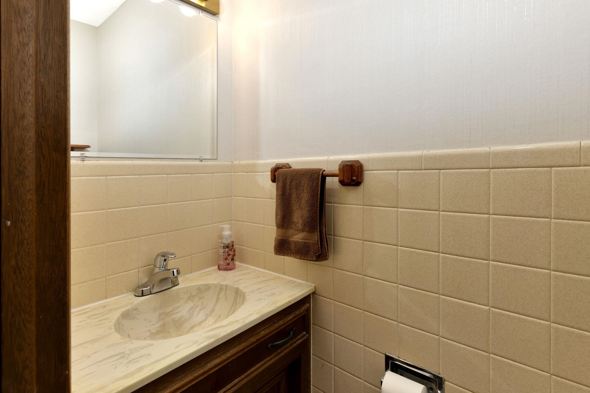 5575 N Sedgwick Property Photo 23