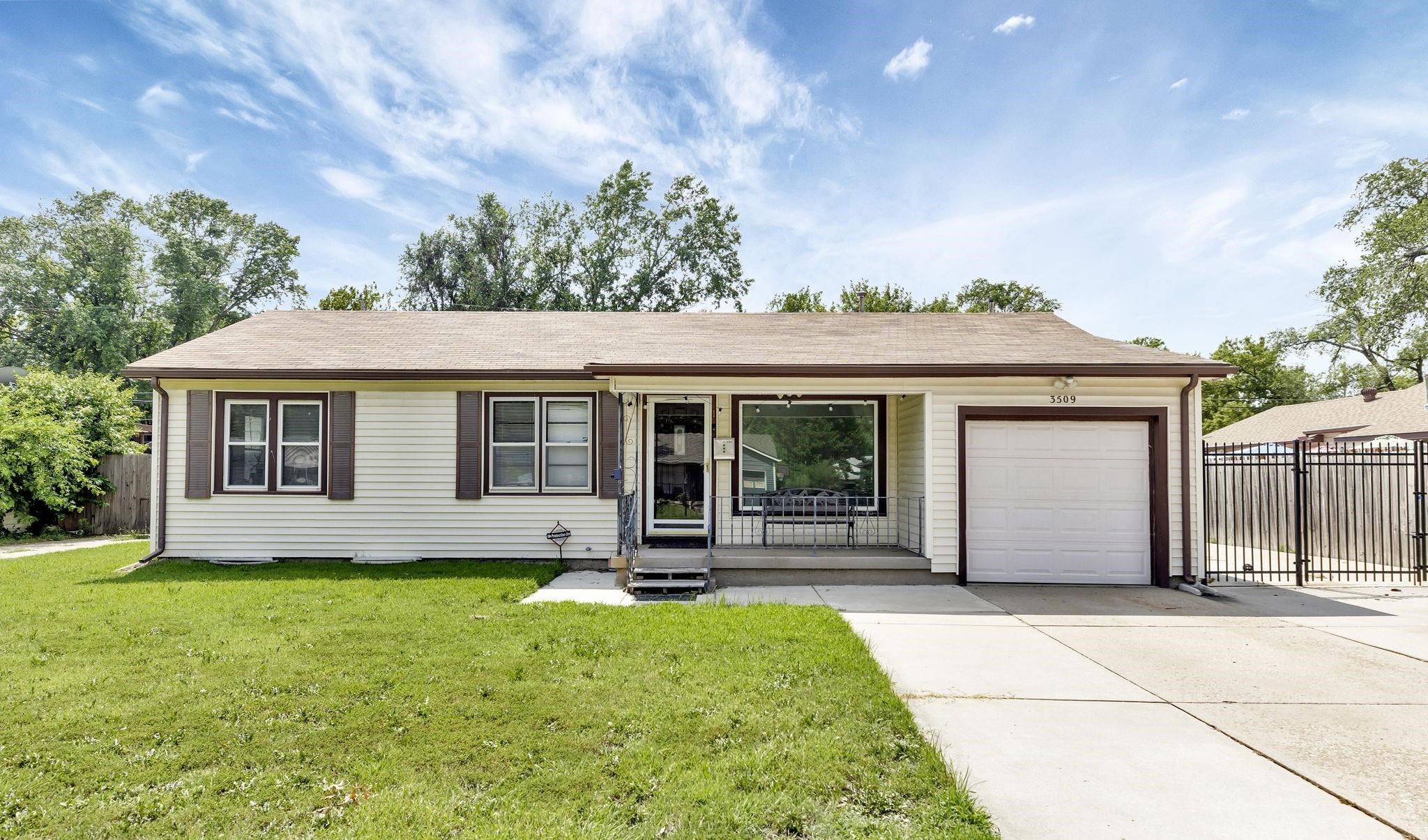 3509 S Southwood Property Photo 1