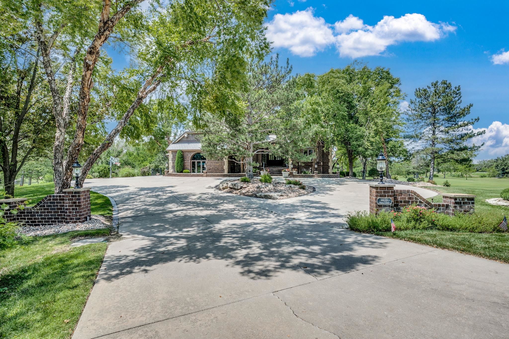 14130 E Donegal Cir Property Photo 1