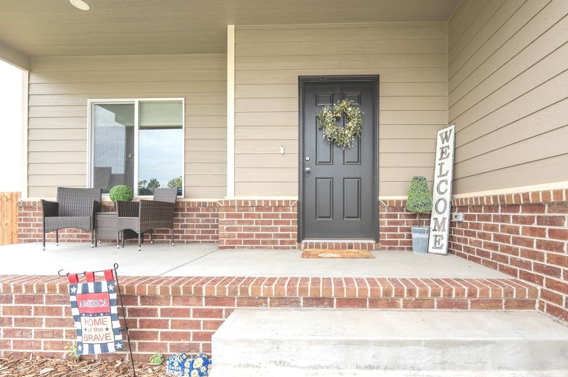 1213 Sontag Dr Property Photo 2