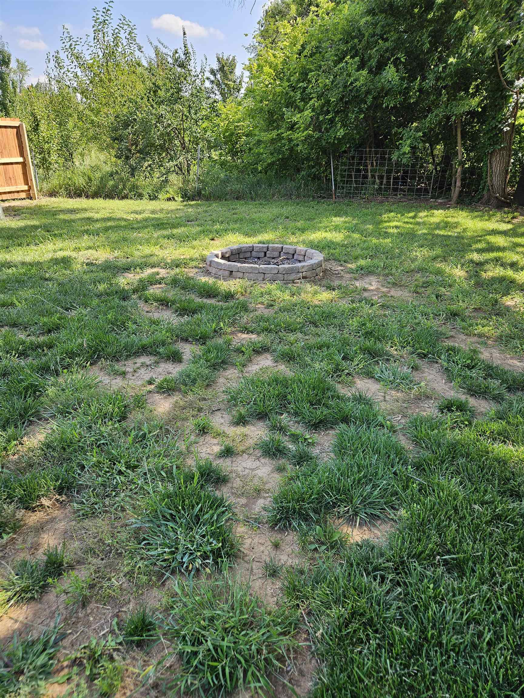 1213 Sontag Dr Property Photo 35