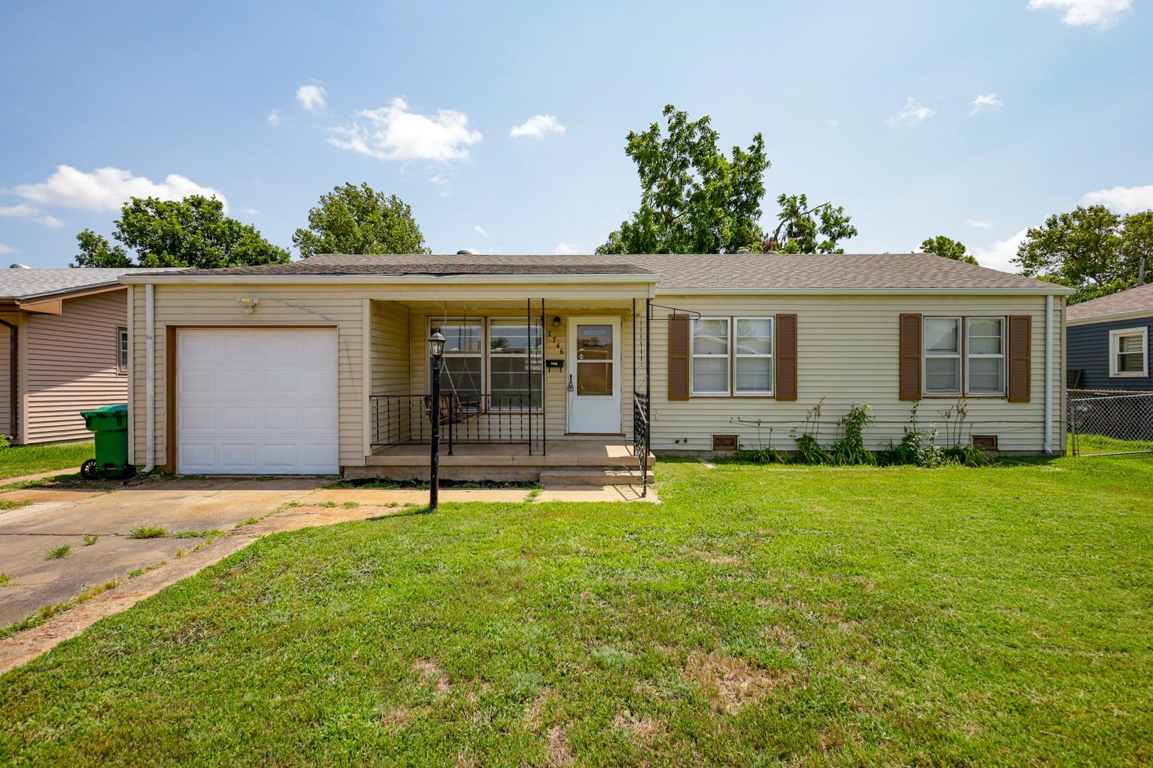 2746 S Osage Ave Property Photo 1