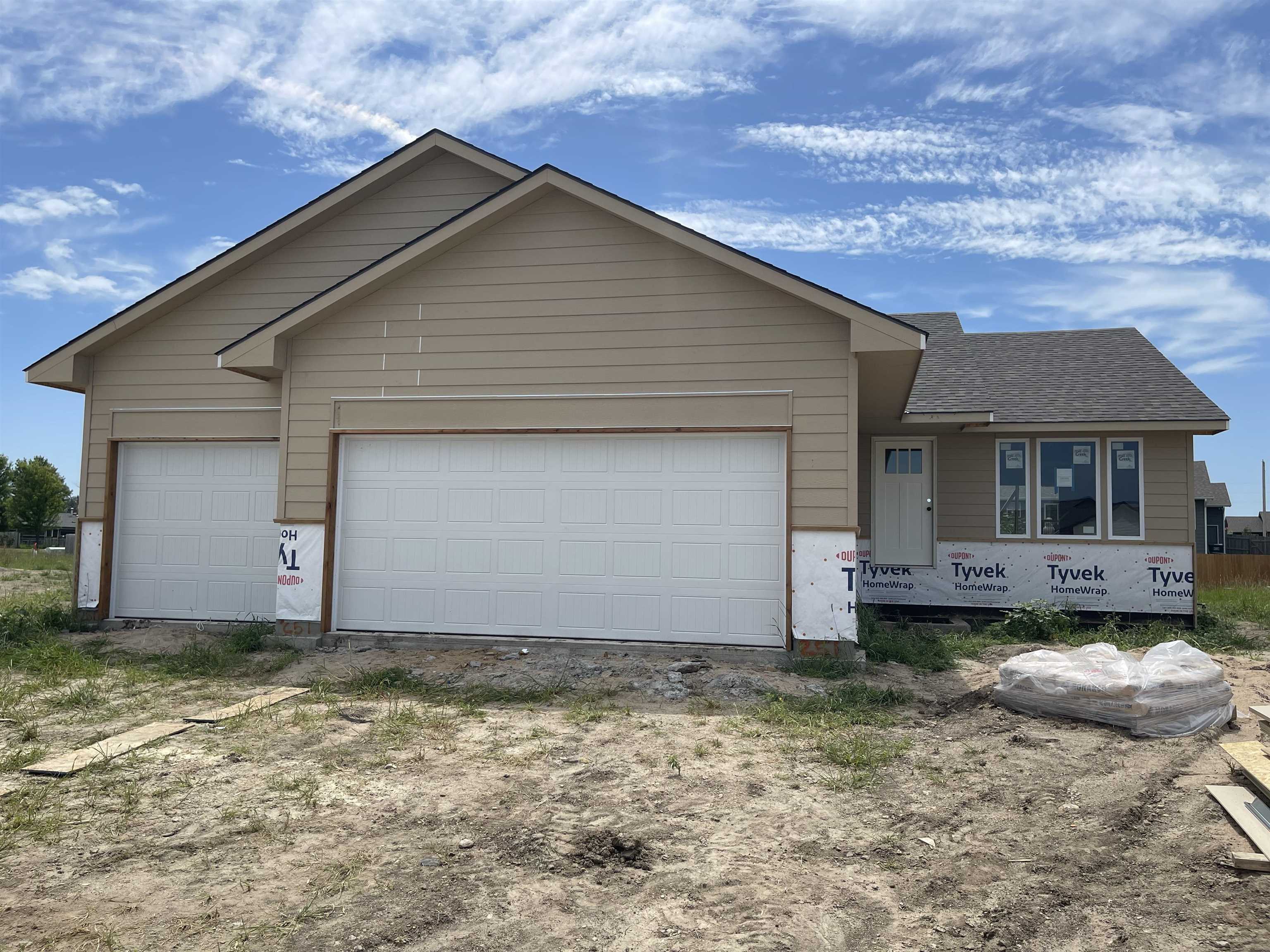 251 W Dusk Property Photo 1
