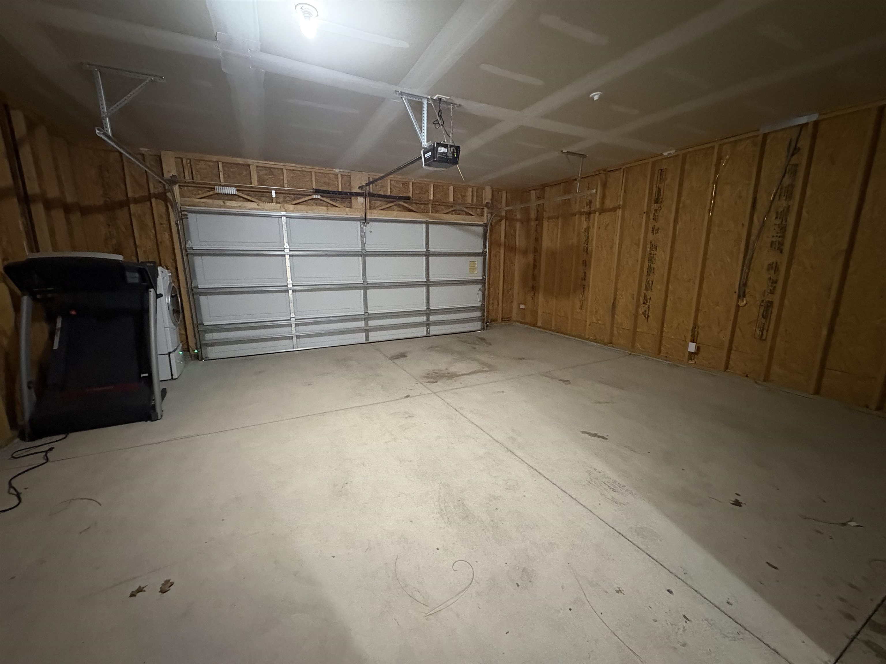 5501-5503 N Sandkey Ct Property Photo 11