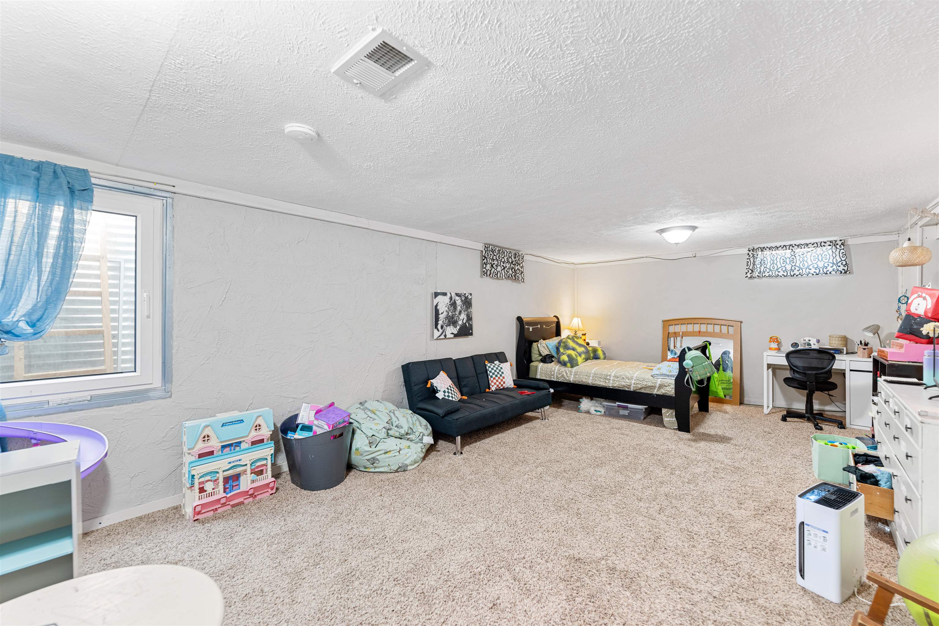 1100 Quincy St Property Photo 23