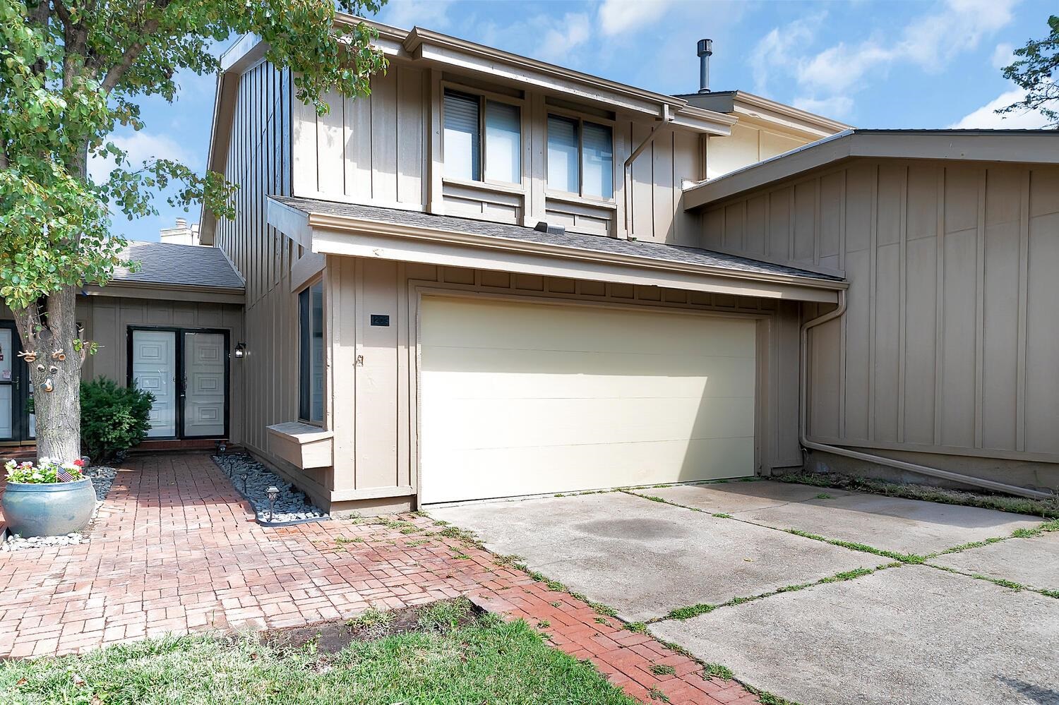 8201 E Harry St Property Photo 1