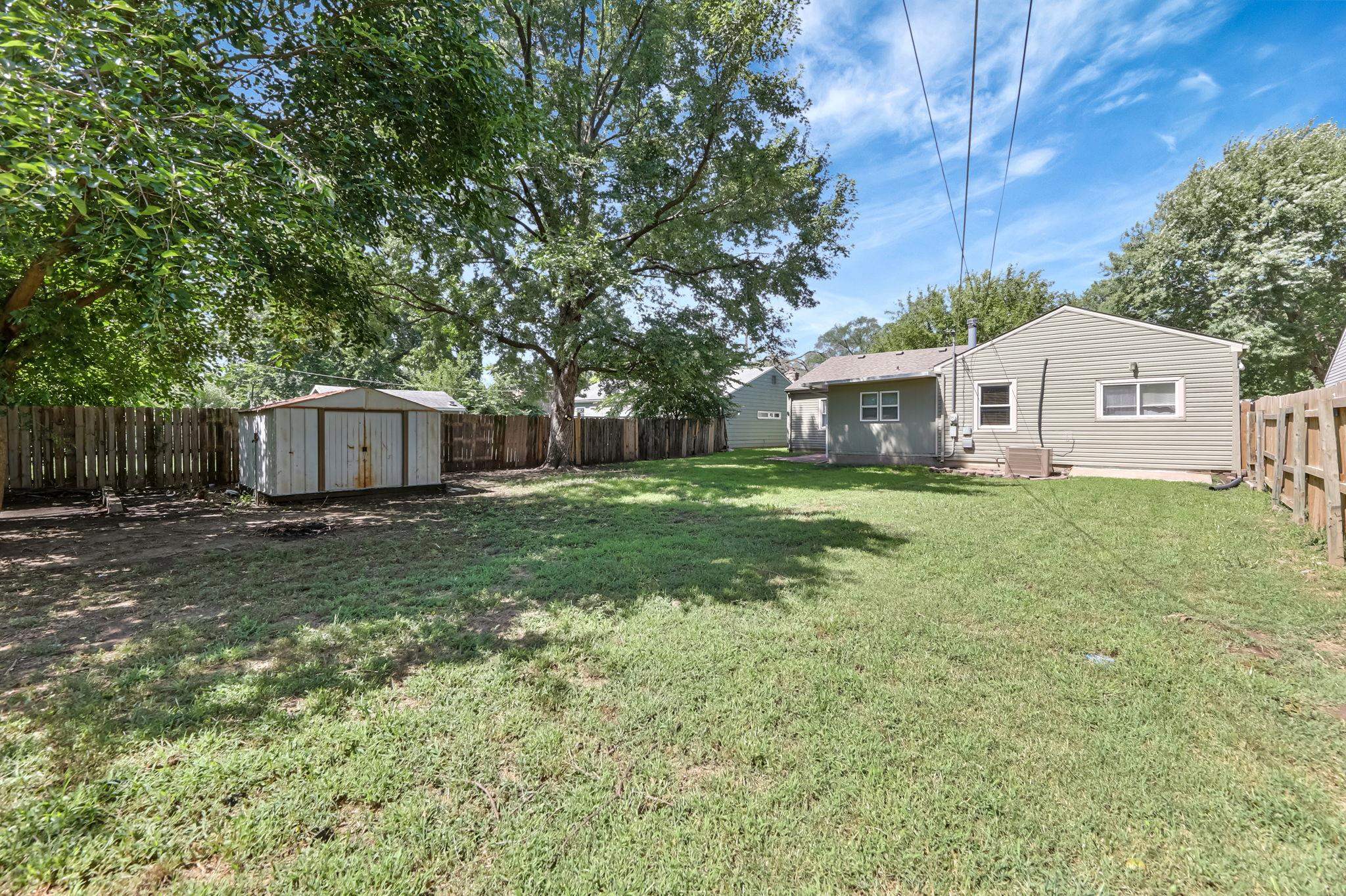 6416 S Corey St Property Photo 32