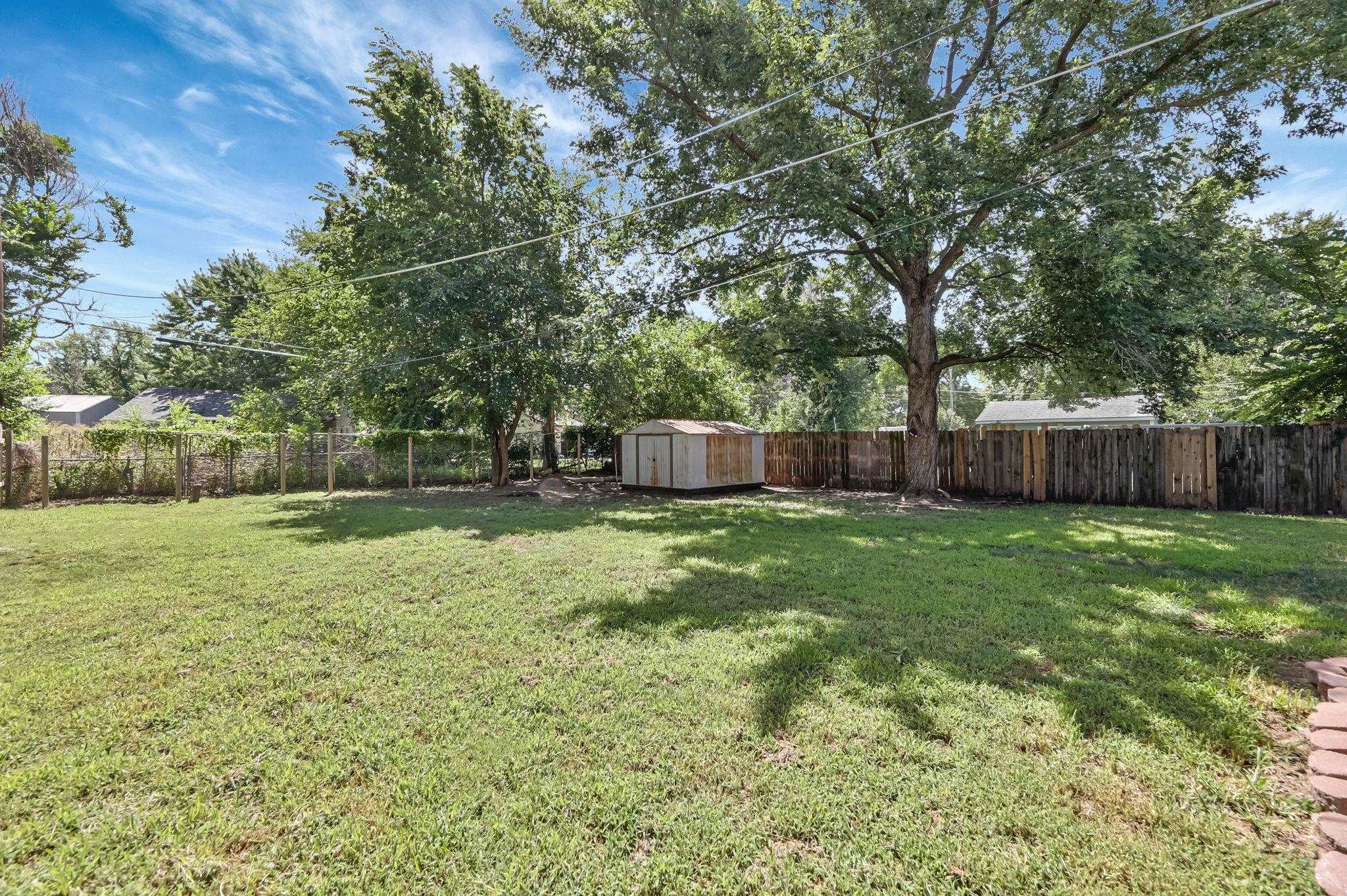 6416 S Corey St Property Photo 33