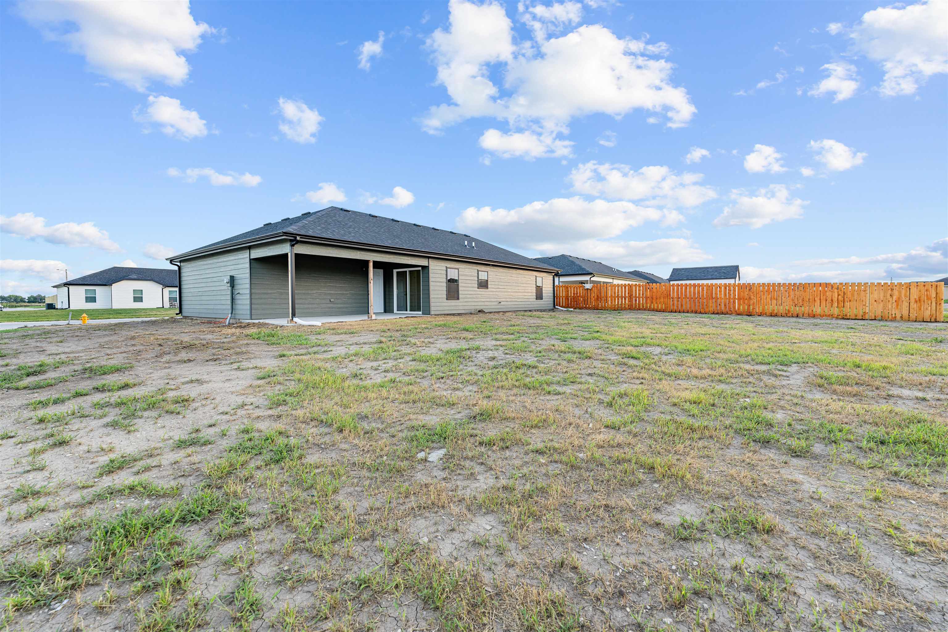 1225 Harbor Dr Property Photo 18