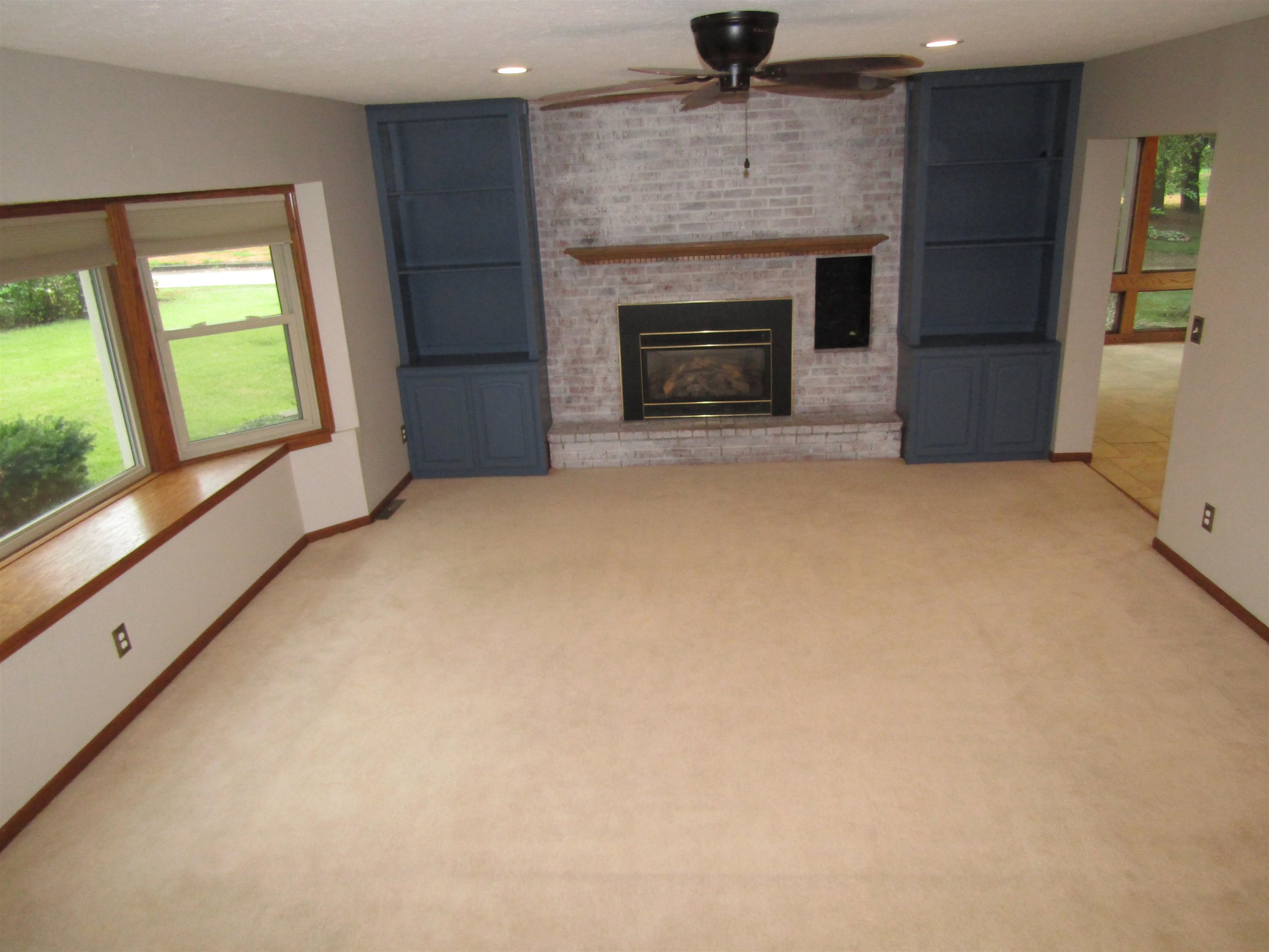 1122 S Marymount Rd Property Photo 12