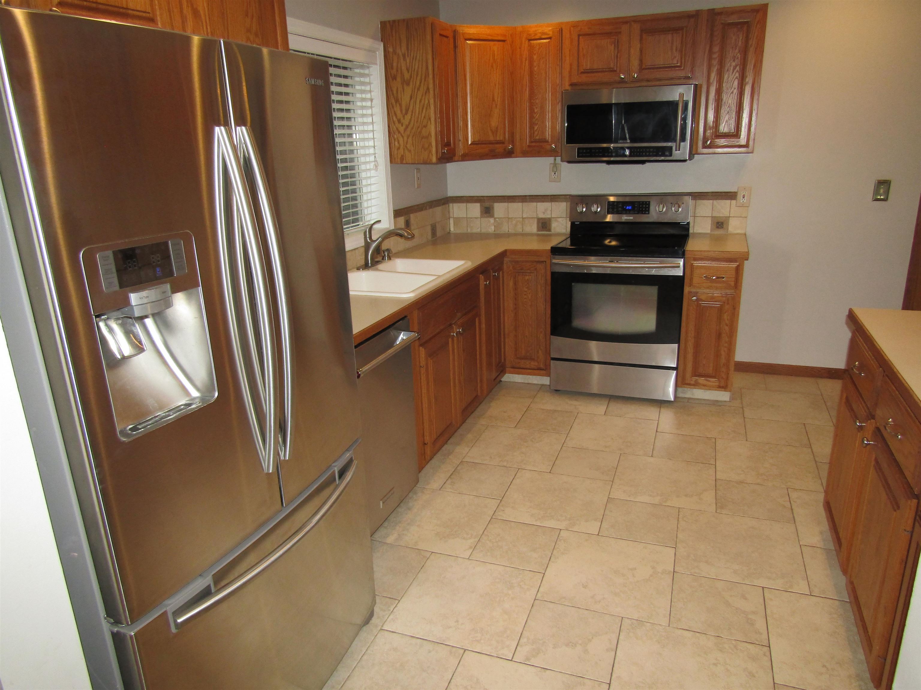 1122 S Marymount Rd Property Photo 13