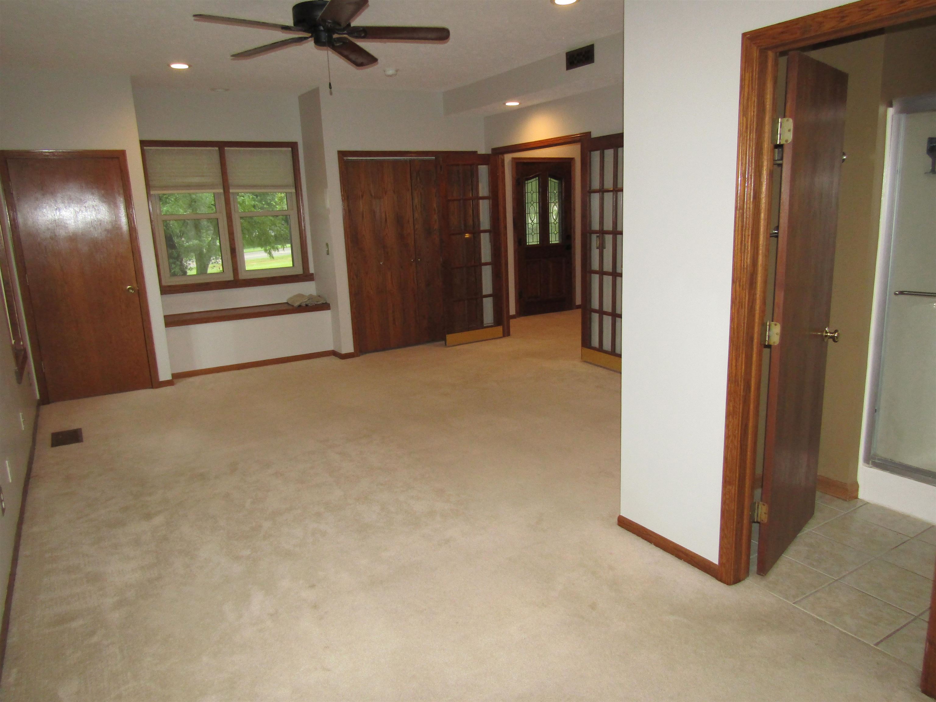 1122 S Marymount Rd Property Photo 18
